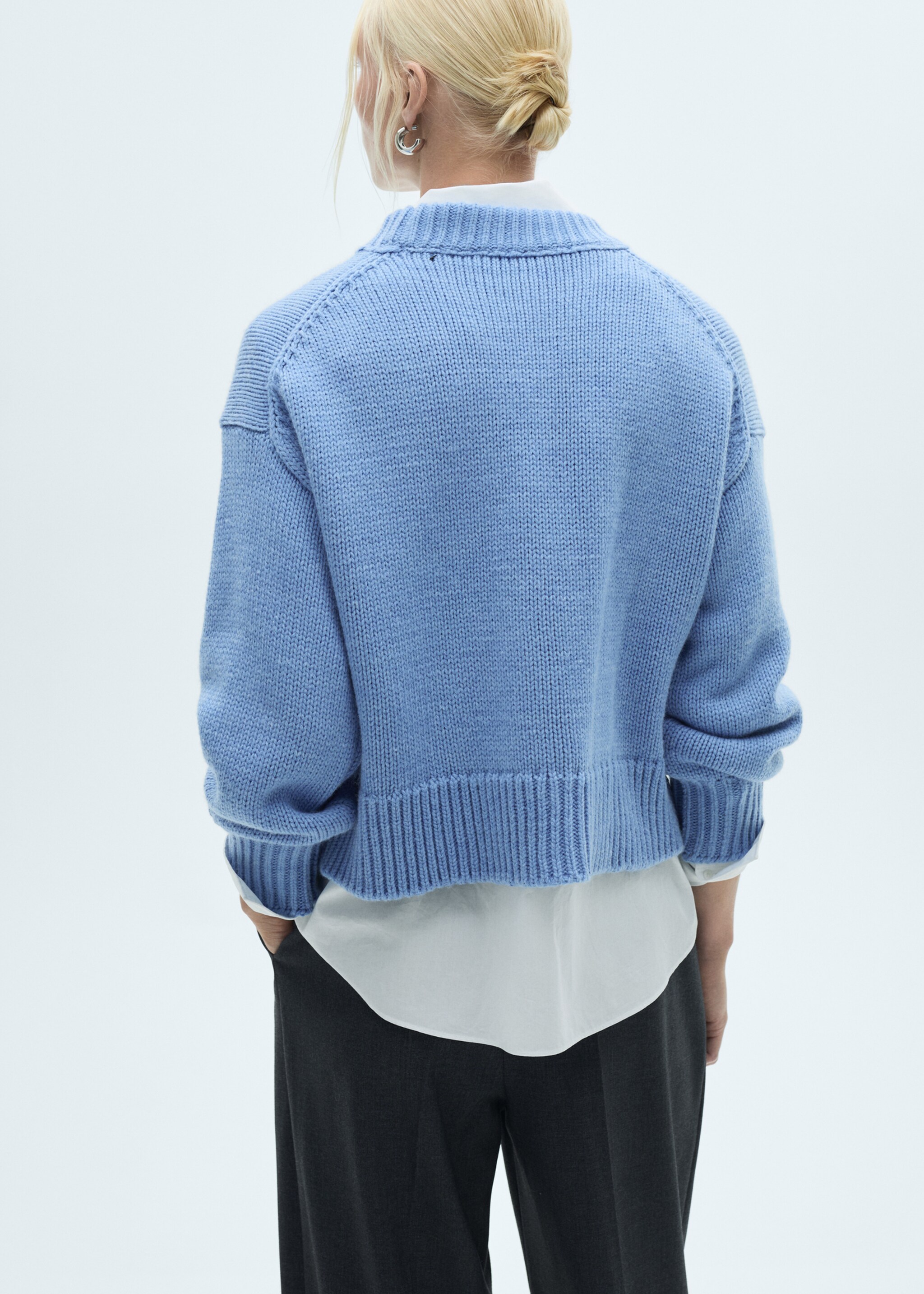 Round-neck knitted sweater - Details of the article 1, Sky Blue. Ref: 77007734-00.