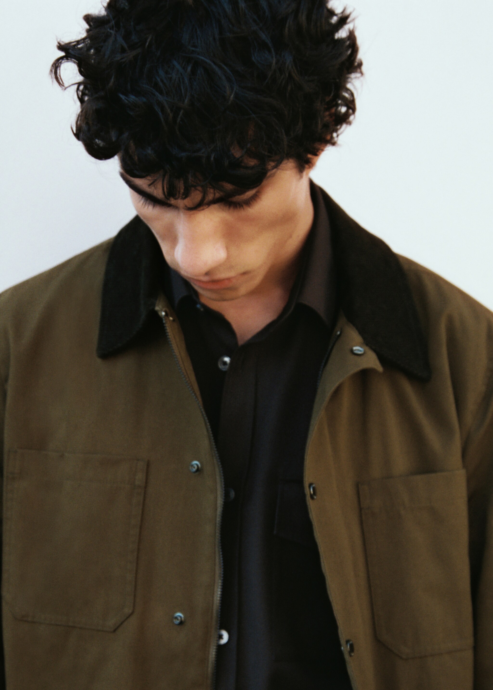 Water-repellent cotton jacket - Details of the article 3, Khaki. Ref: 77007923-00.