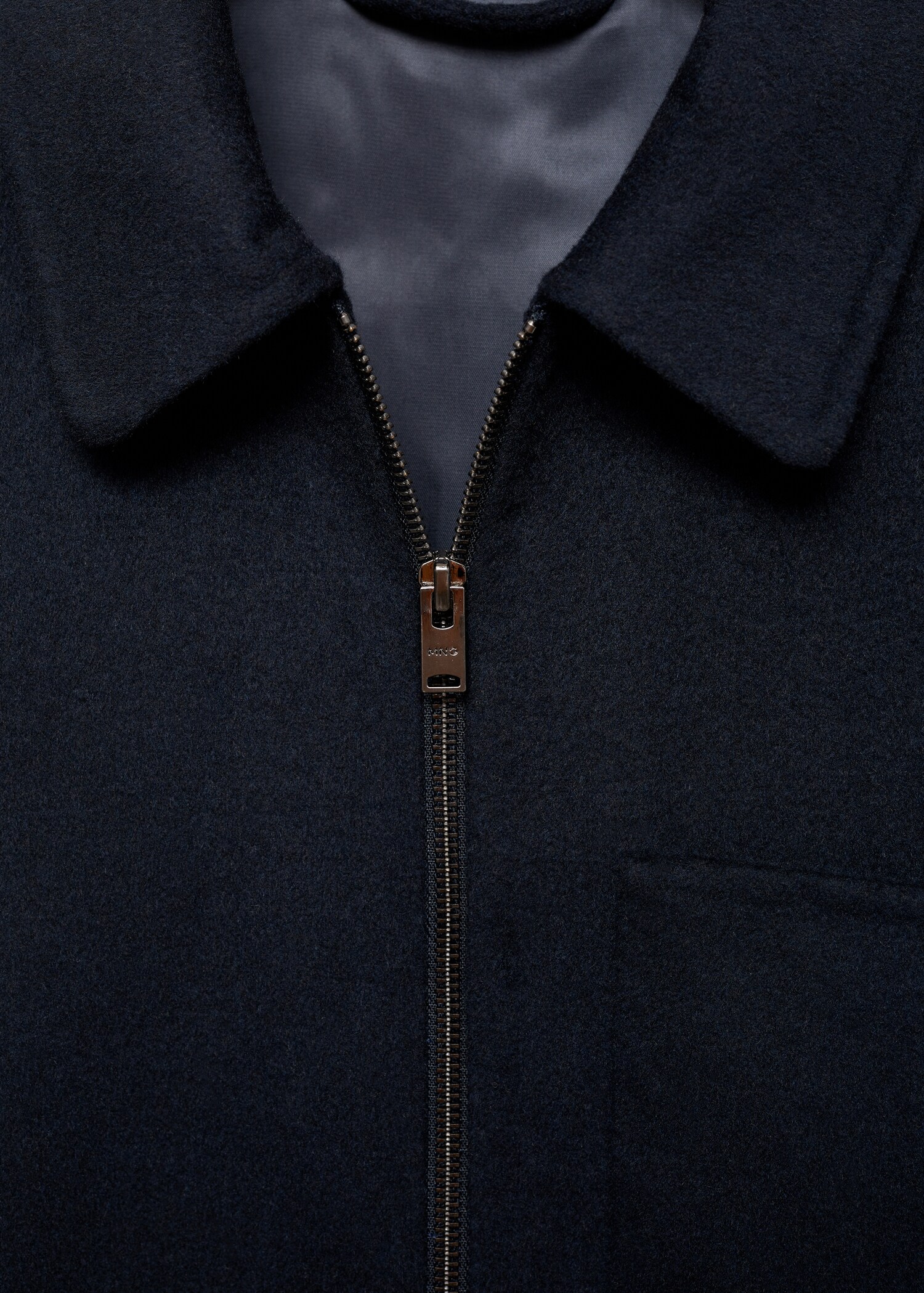 Handmade wool jacket with zip - Details of the article 8