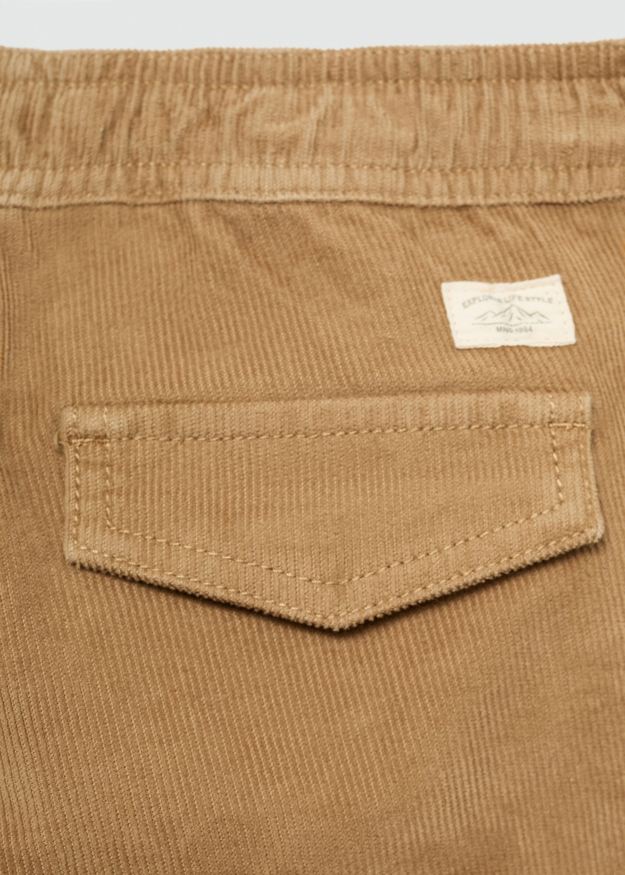 Corduroy pants with elastic waist - Details of the article 0, Sand. Ref: 77007934-00.