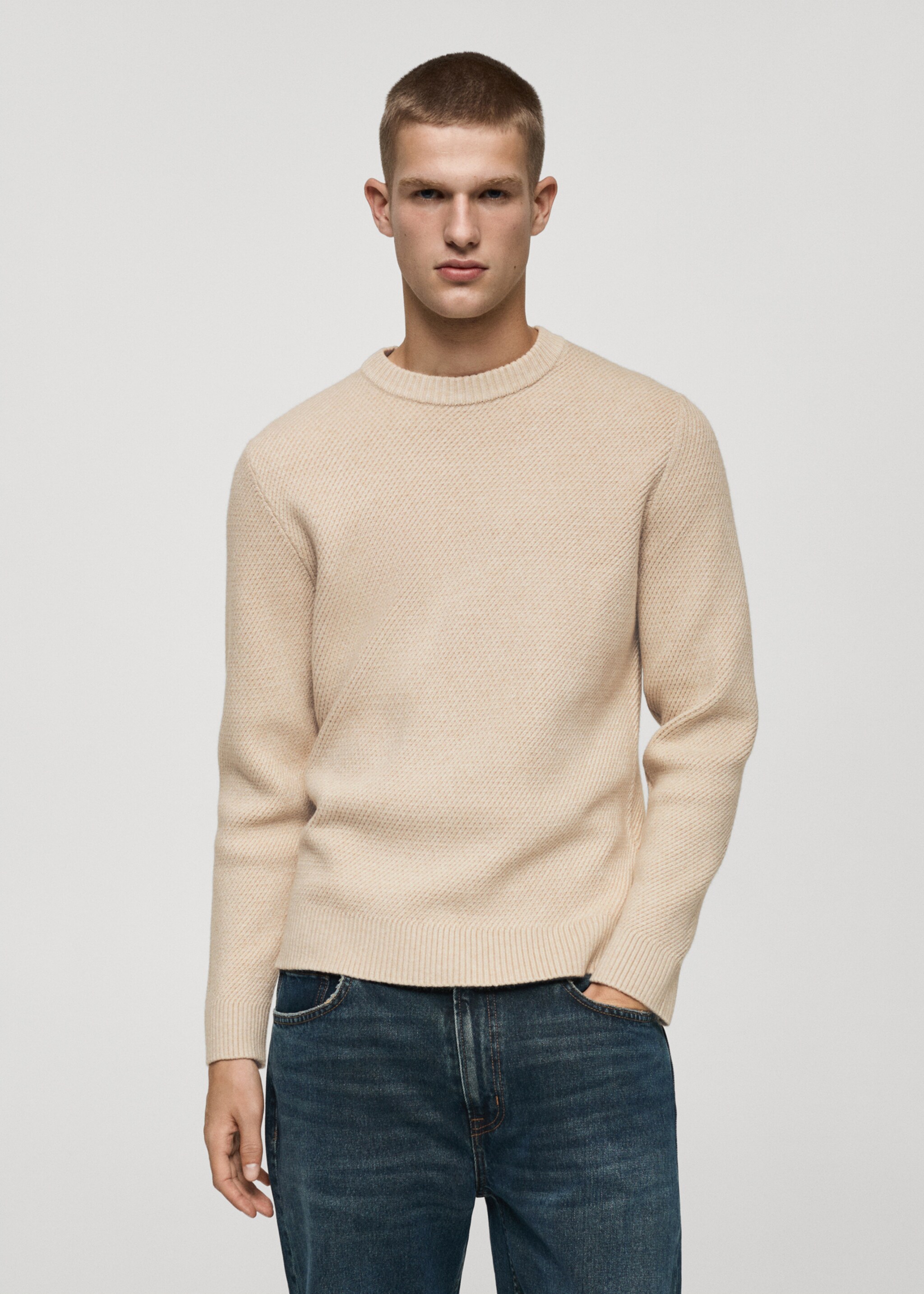 Regular-fit knitted sweater - Medium plane, Sand. Ref: 77007939-00.
