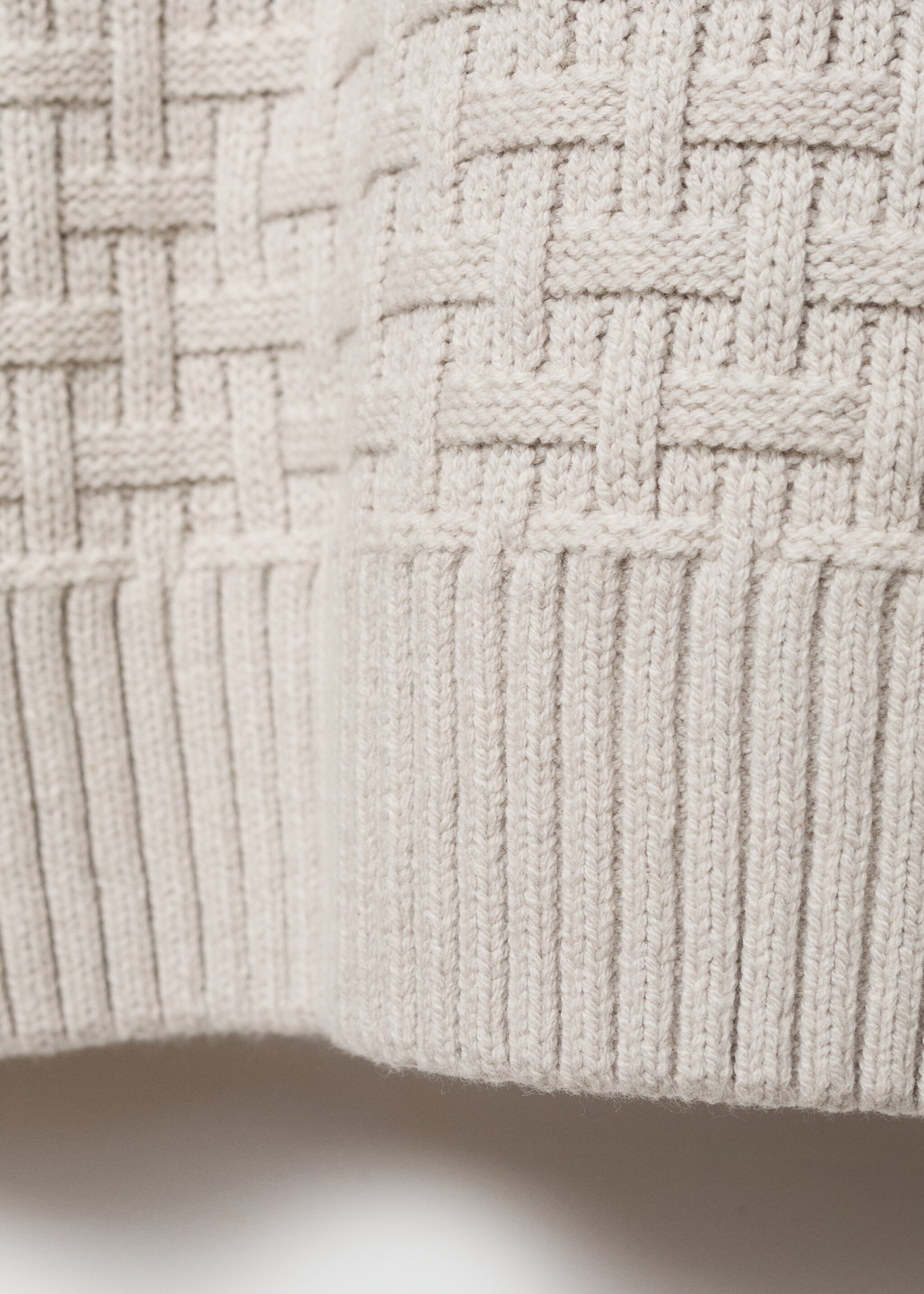 Crossed knit sweater - Details of the article 0, Sand. Ref: 77007949-00.