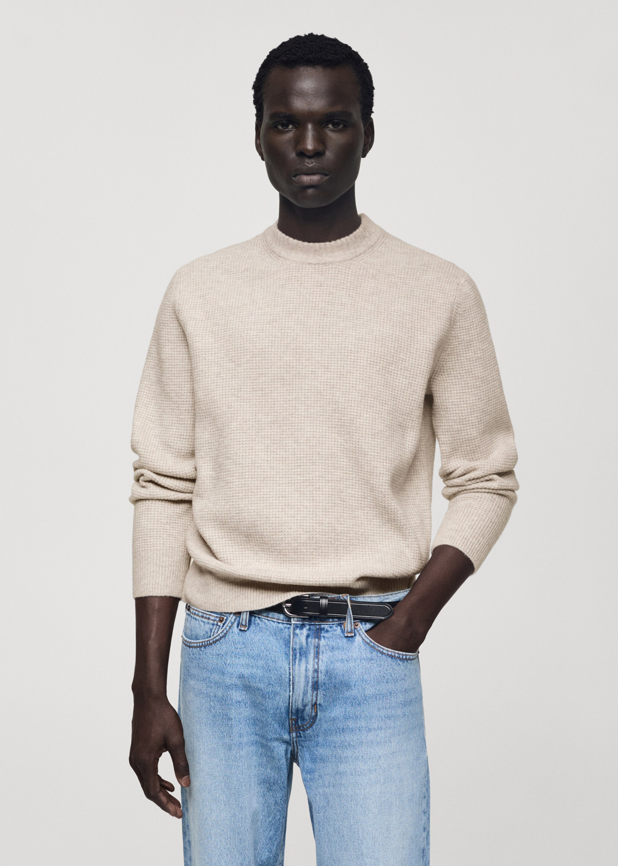 Knitted sweater with check structure - Medium plane, Sand. Ref: 77007950-00.