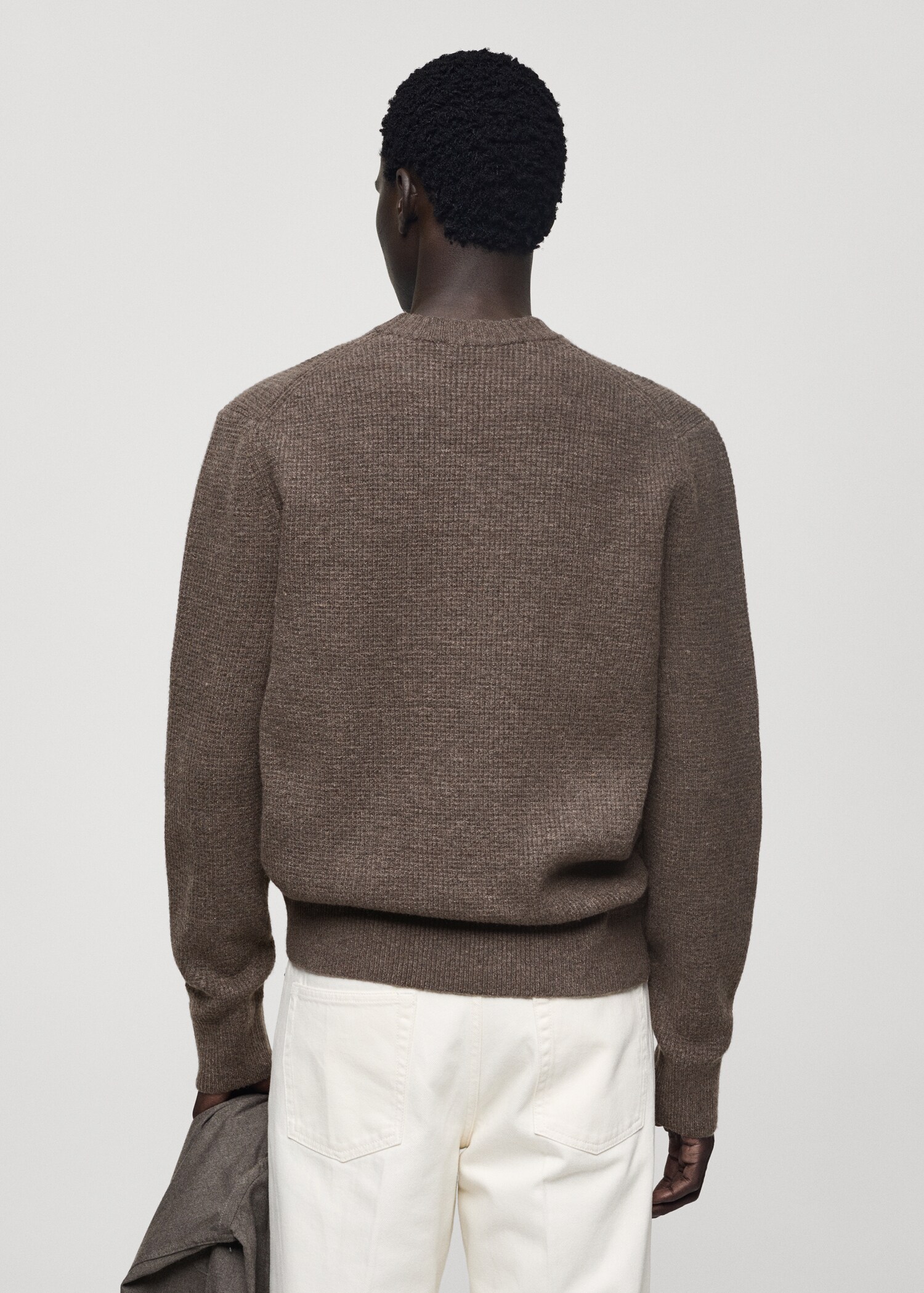 Knitted sweater with check structure - Reverse of the article