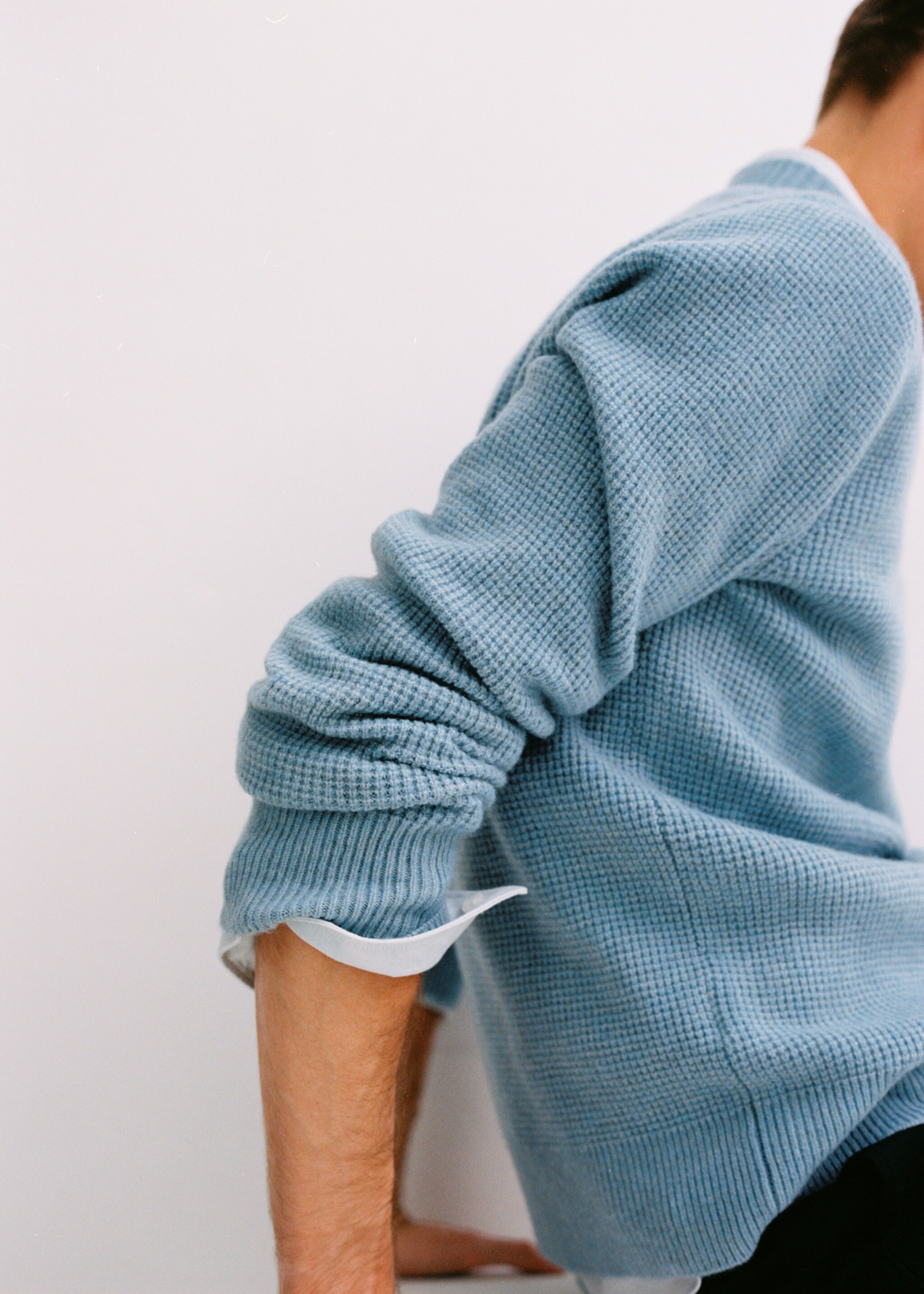 Knitted sweater with check structure - Details of the article 3, Sky Blue. Ref: 77007950-00.