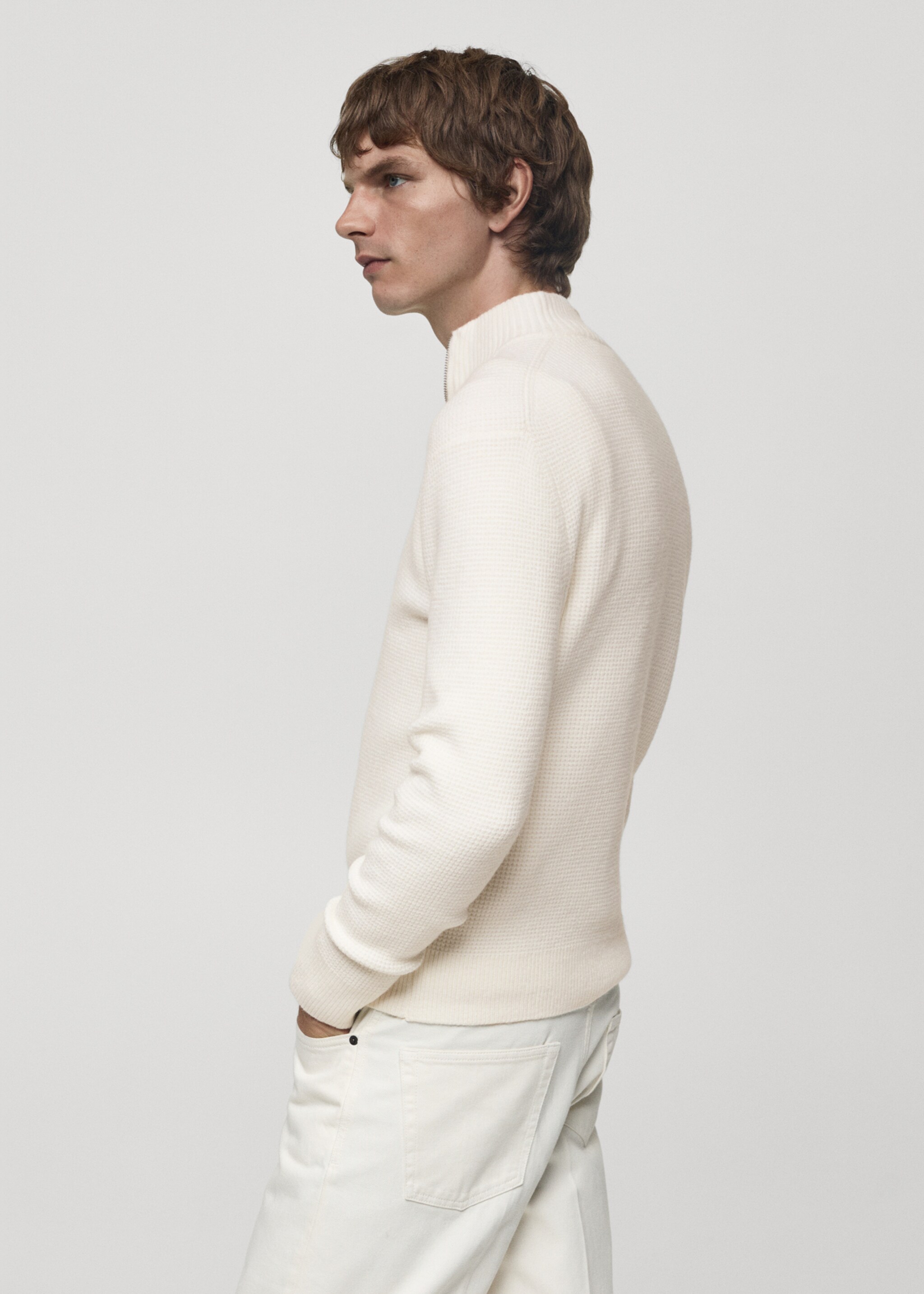 Knitted sweater with perkins neck - Details of the article 2, Off White. Ref: 77007951-00.