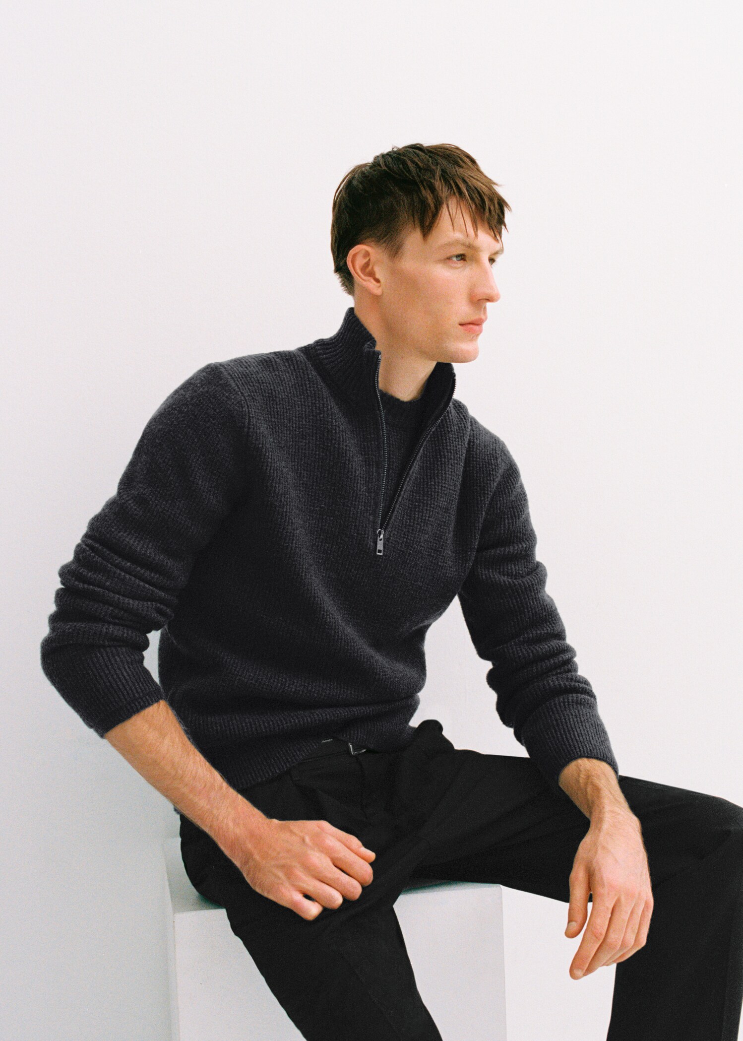 Knitted sweater with perkins neck - Details of the article 3