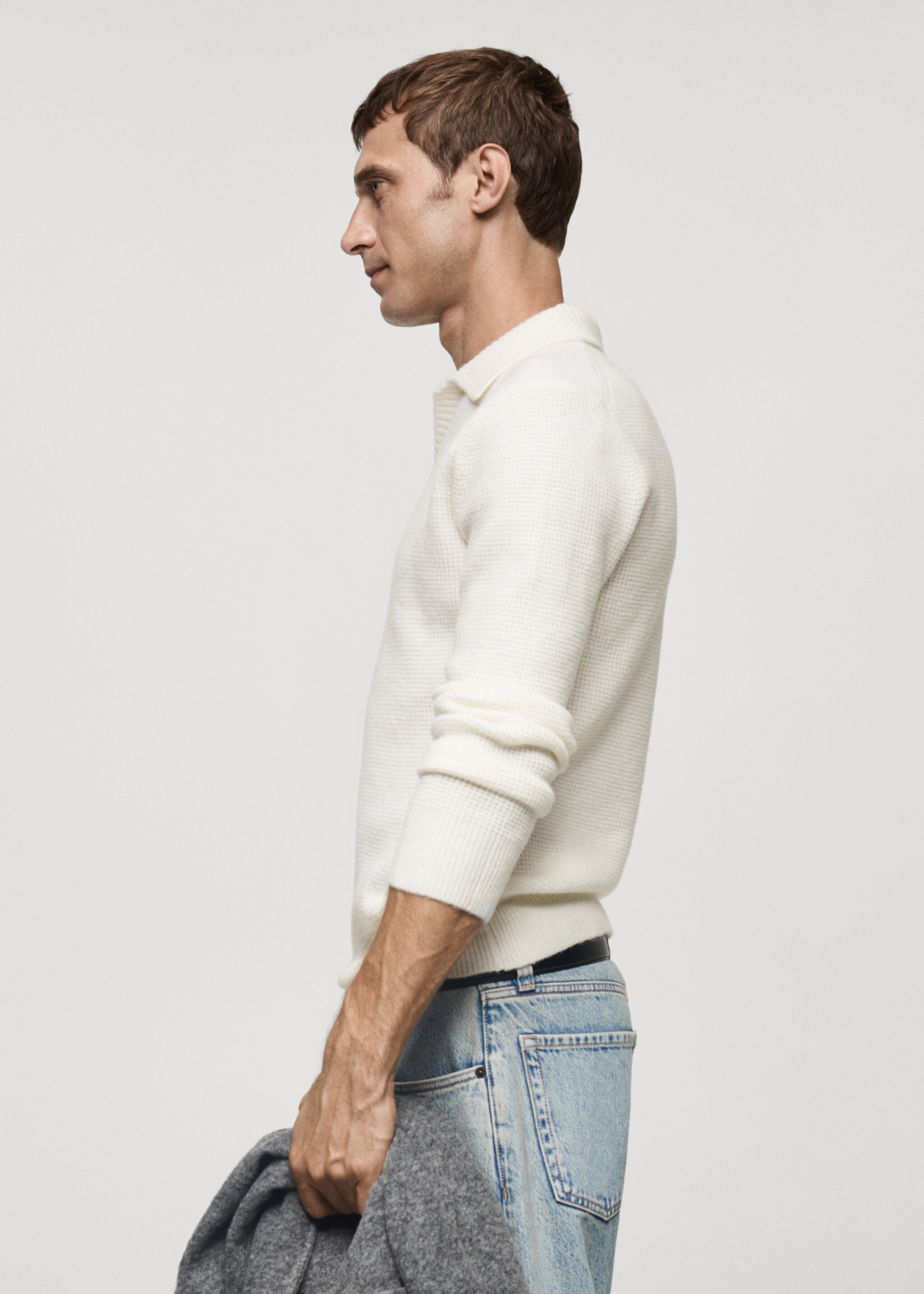 Knitted structured check polo sweater - Details of the article 2, Off White. Ref: 77007952-00.