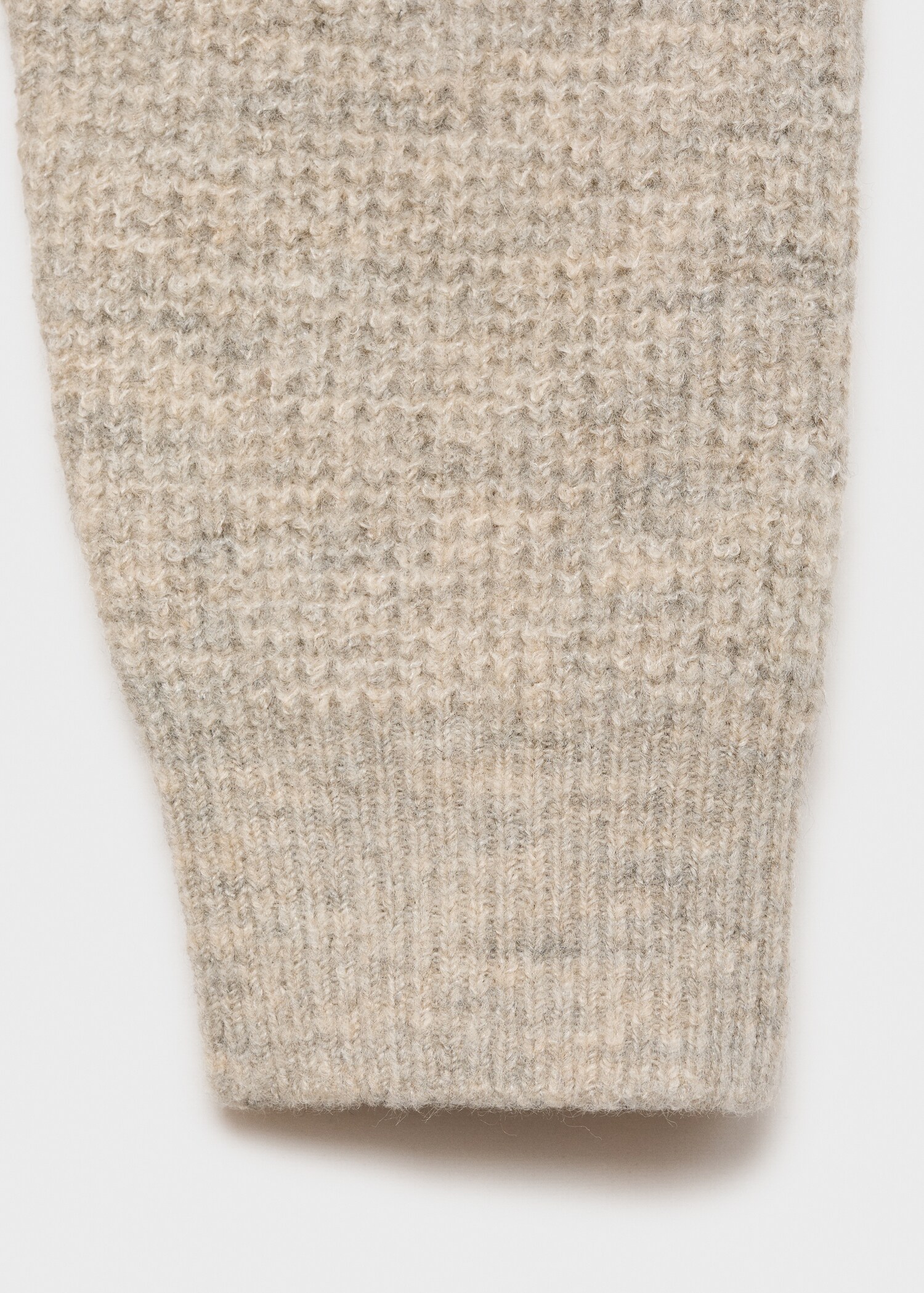 Regular-Fit-Strickpullover mit Polo-Kragen - Detail des Artikels 0