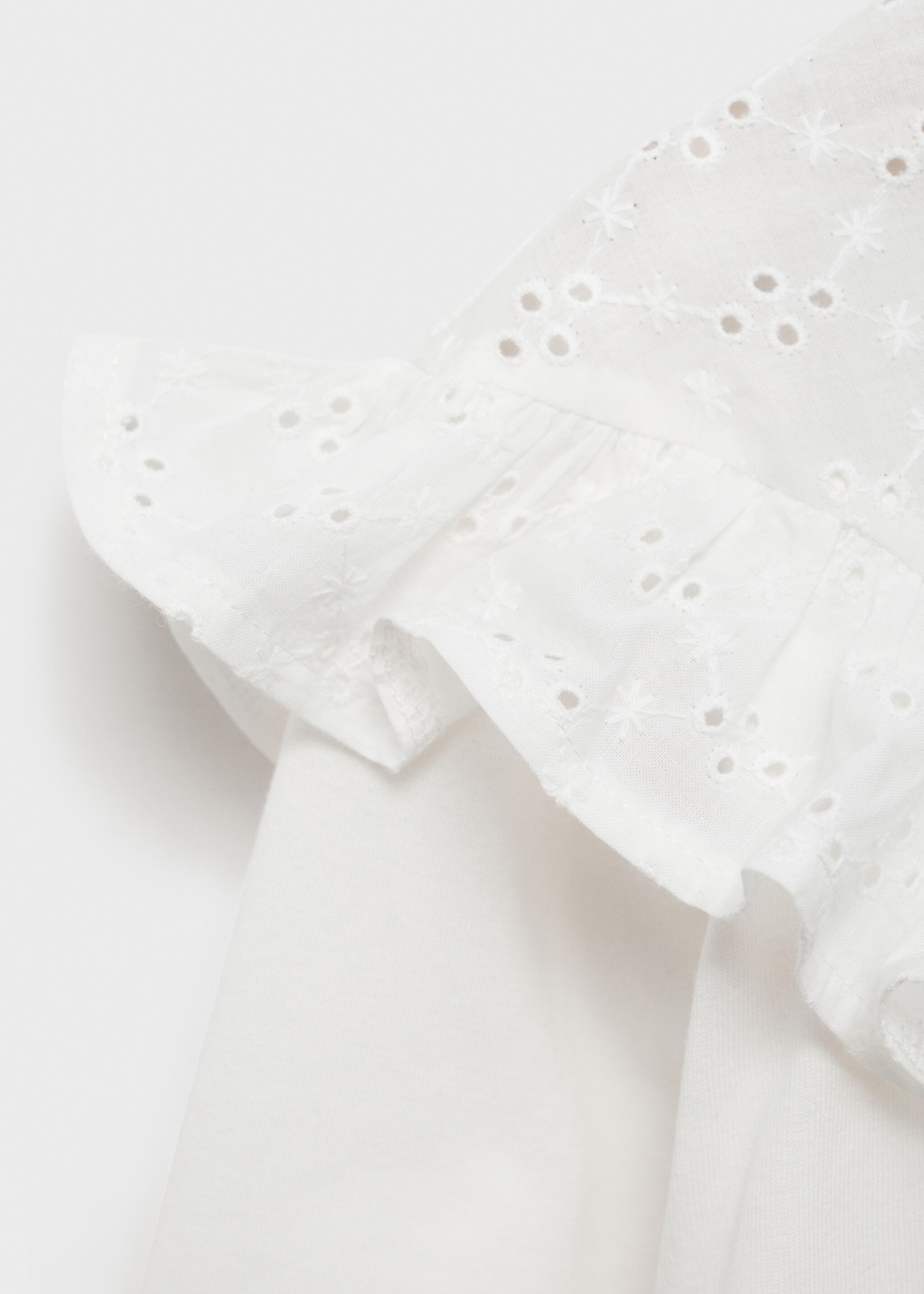 Broderad detalj t-shirt - Detaljer om artikeln 8