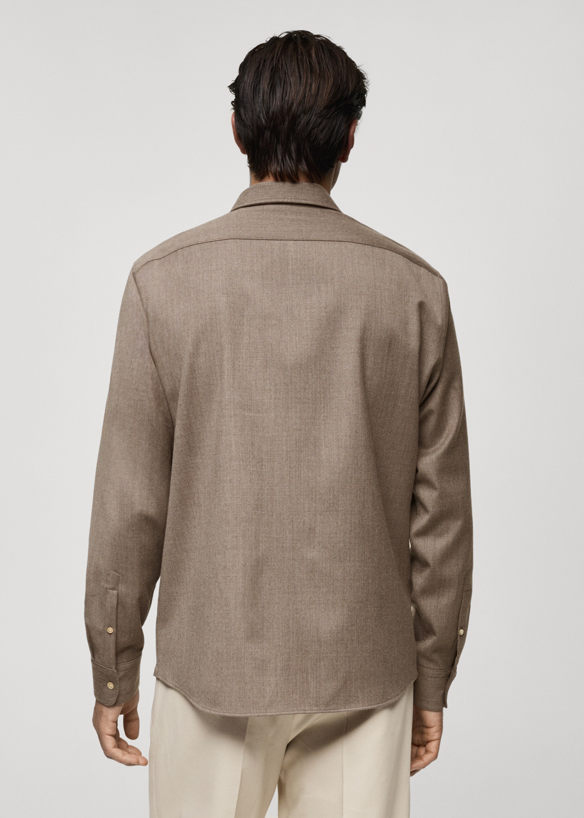 100% wool shirt with pockets - Reverse of the article, Medium Brown. Ref: 77008634-00.
