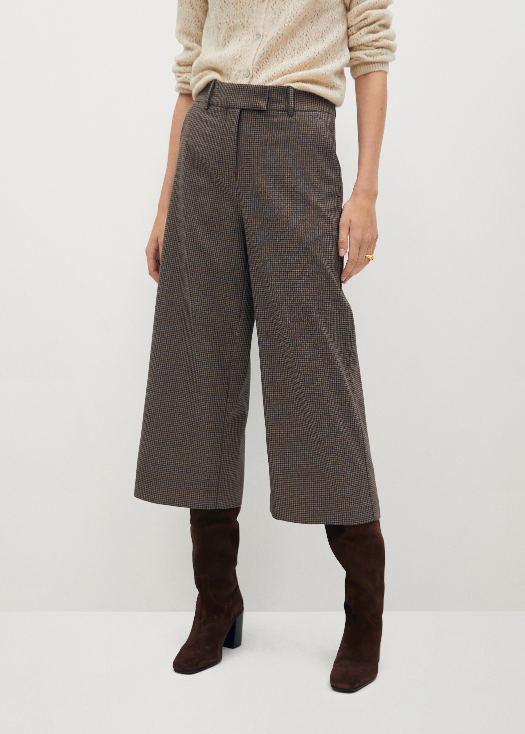 Pantalón culotte cuadros - Plano medio