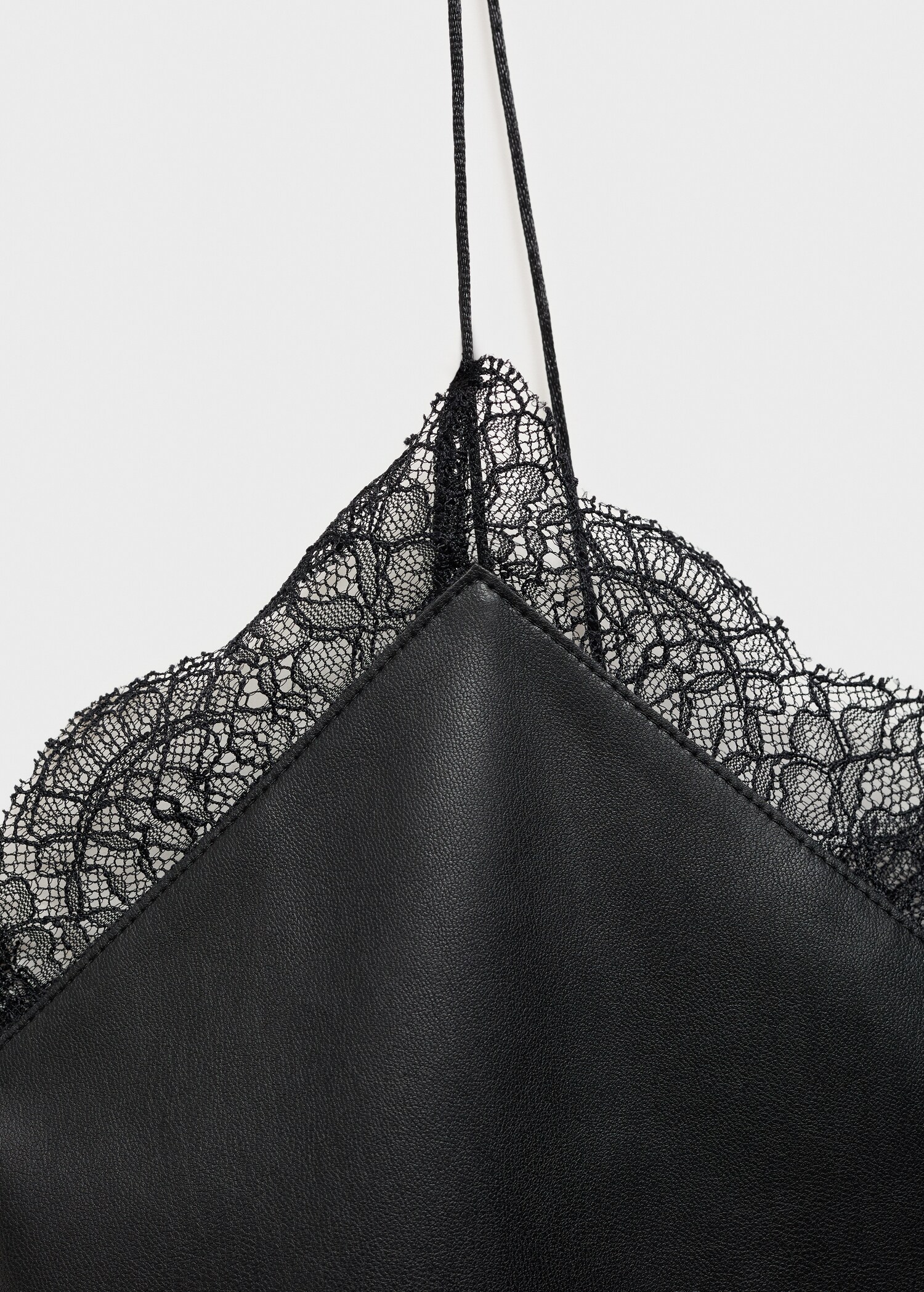 Lingerie-Top mit Leder-Effekt - Detail des Artikels 8