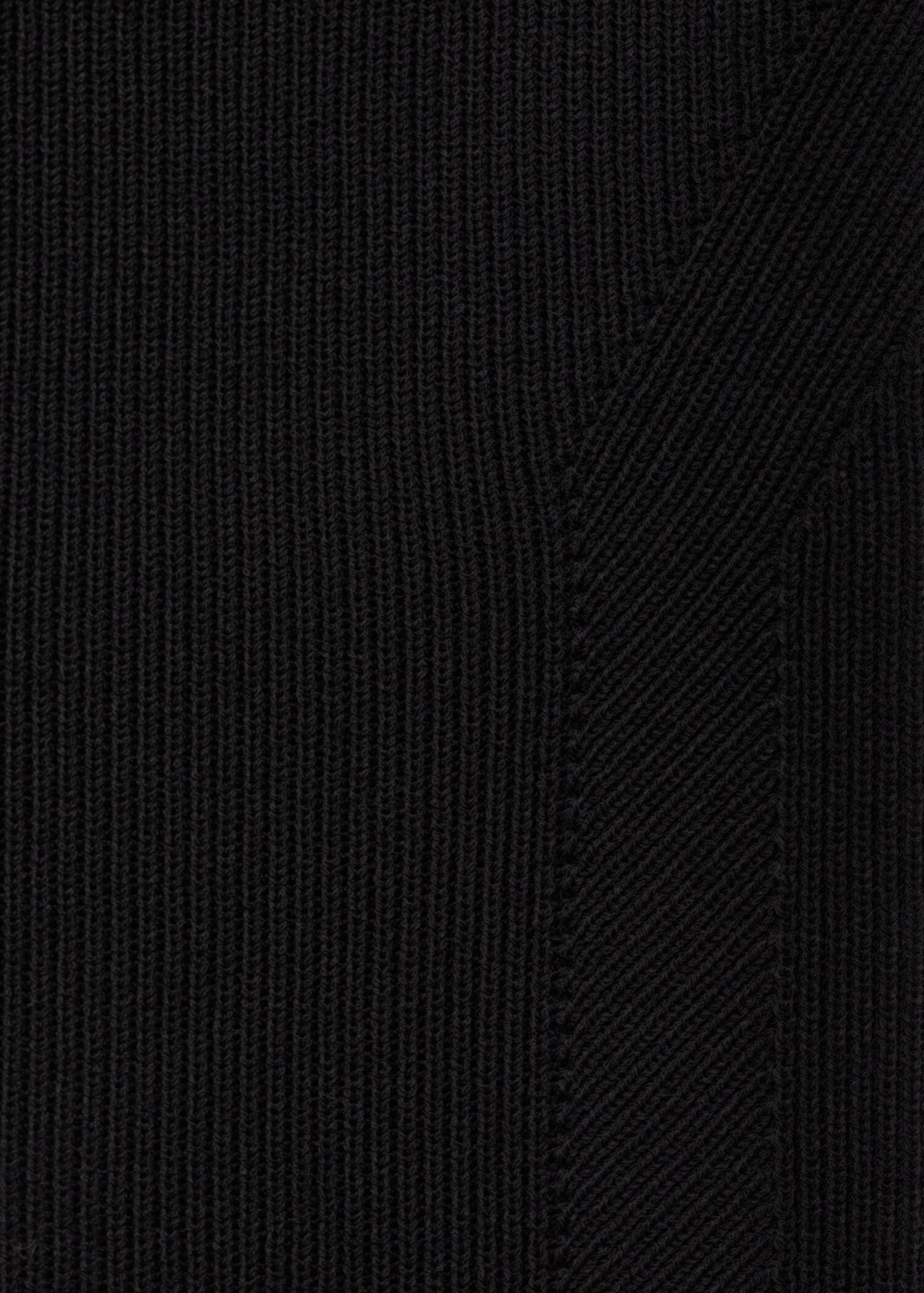 Knitted top with sweetheart neckline - Details of the article 0