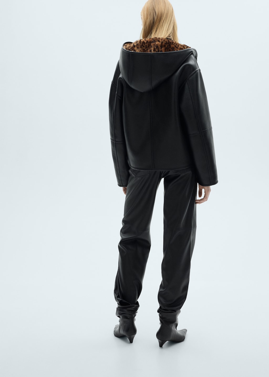 アパルトモン Leopard Print Reversible Blouson アパルトモン Leopard Print Reversible Blouson