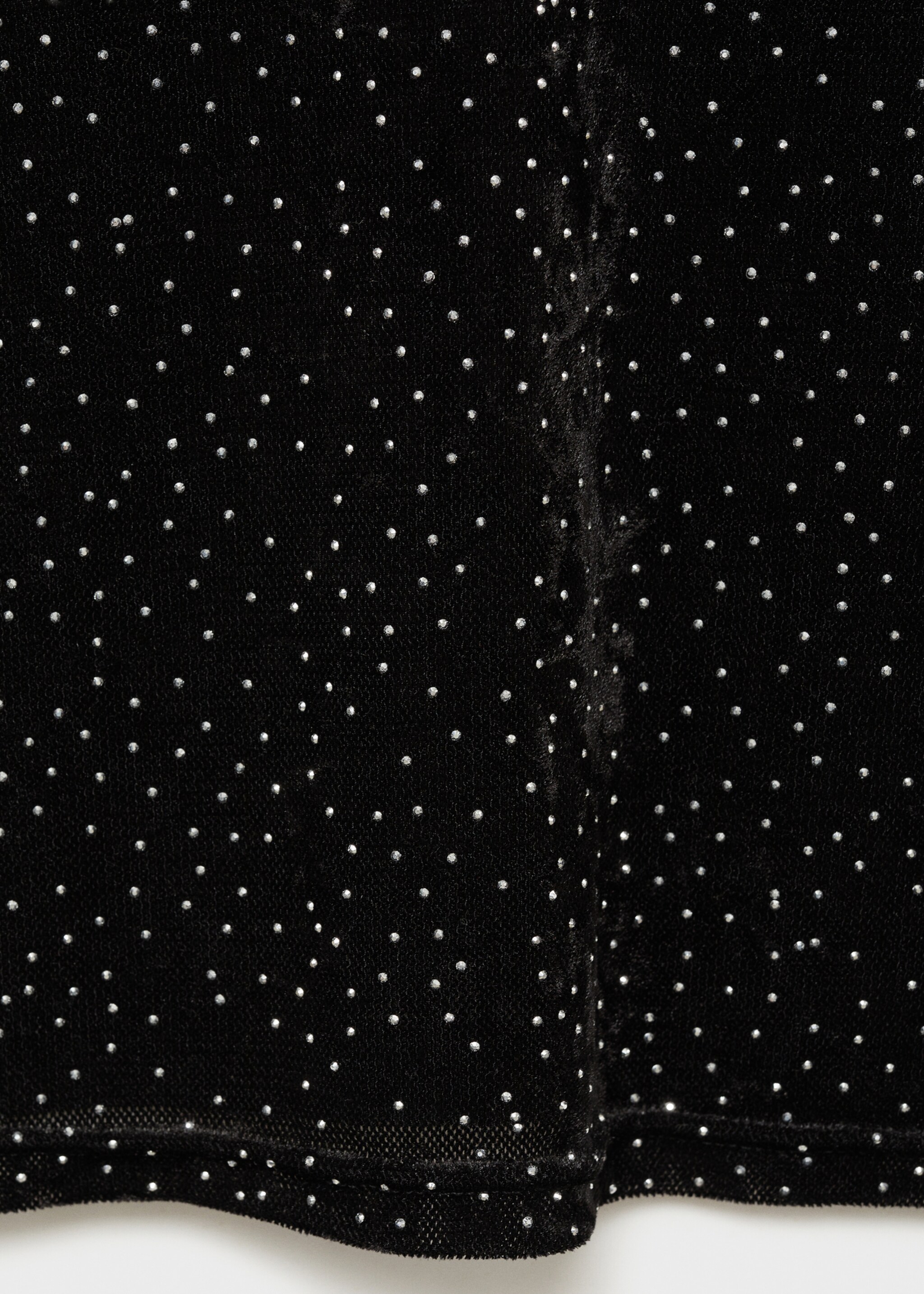 Samarreta màniga llarga detall strass - Detall de l'article 0, Negre. Ref: 77009079-00.