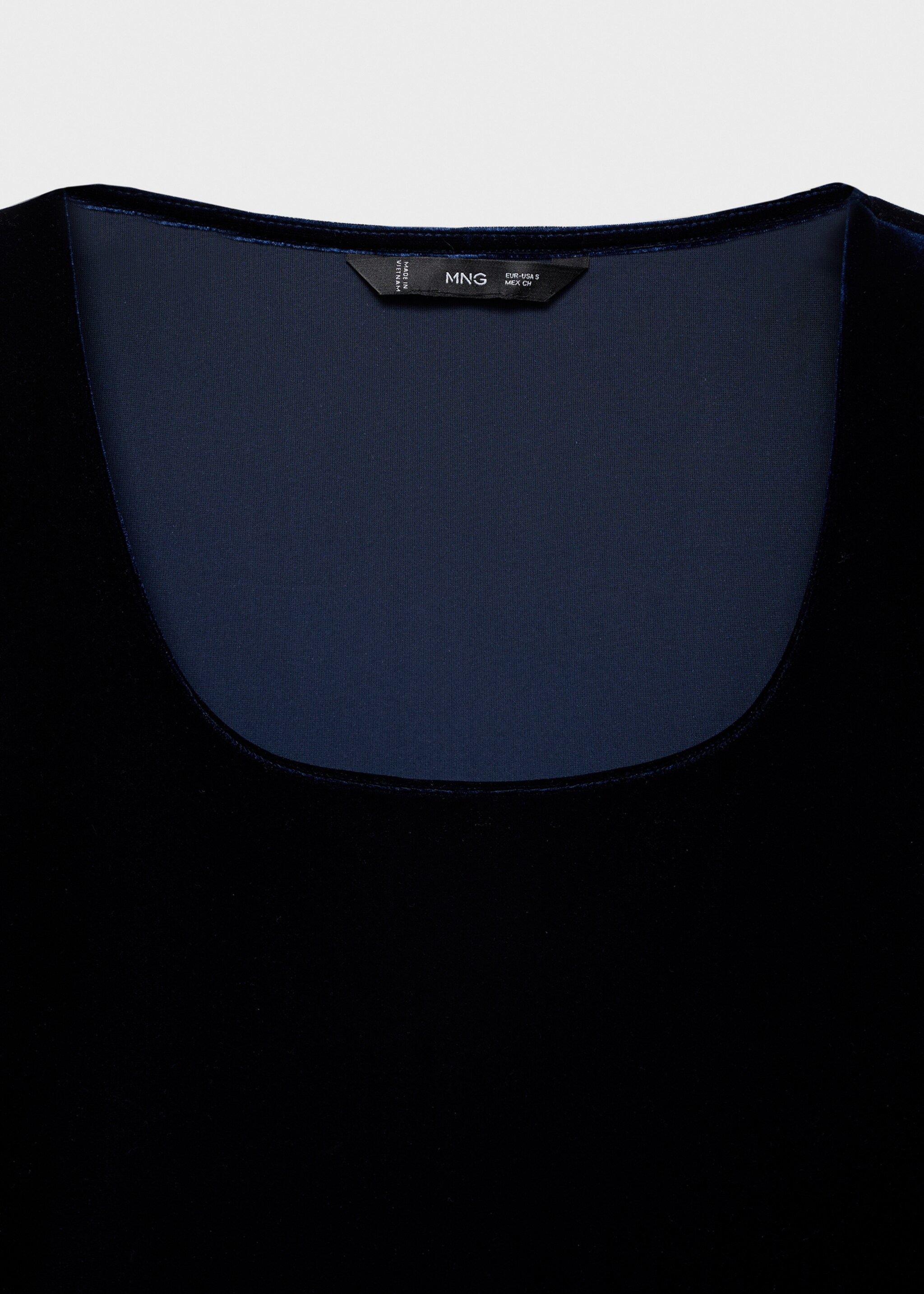 Ausgeschnittenes Samt-T-Shirt - Detail des Artikels 8, Nachtblau. Ref: 77009084-00.