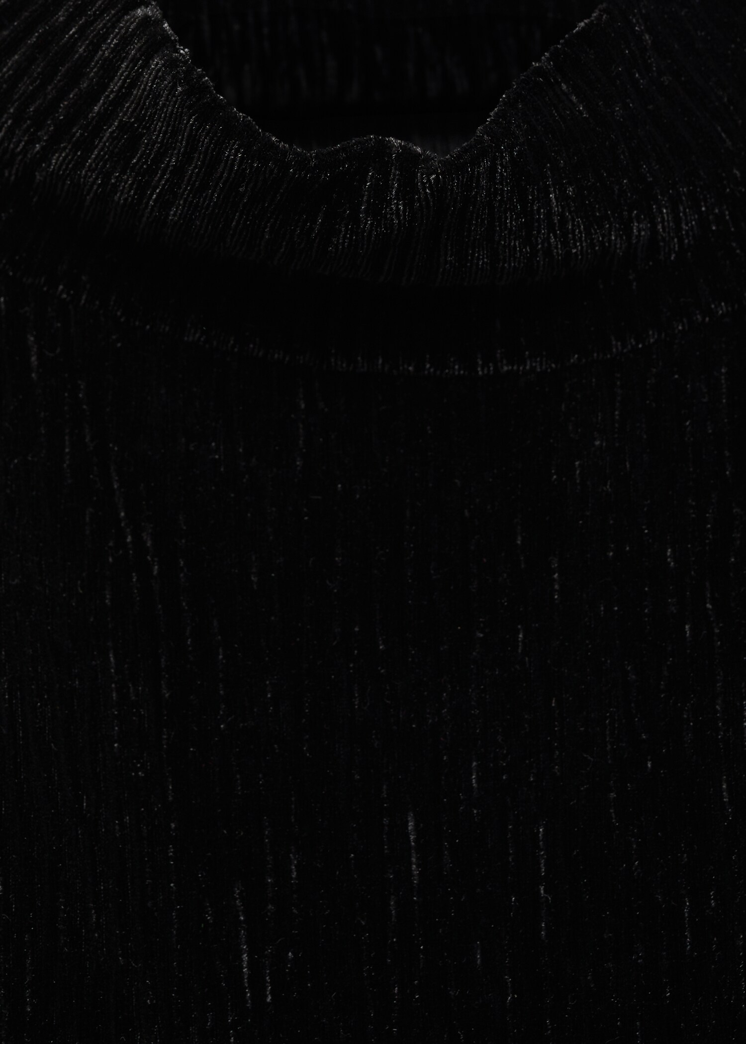 Sametový top se stojáčkem - Detail zboží 8
