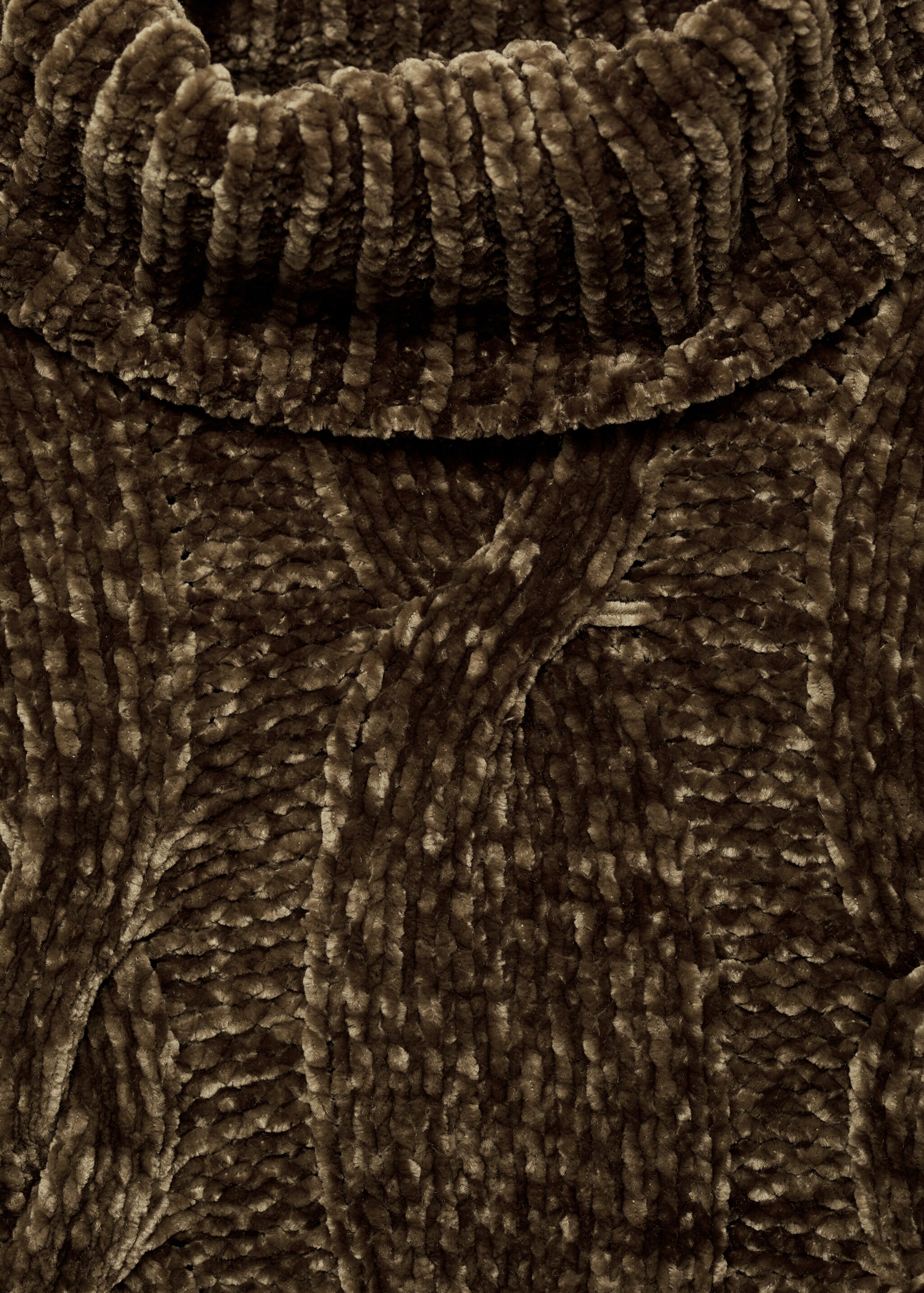 Chenille kabelcoltrui - Detail van het artikel 8, Olijfgroen. Ref: 77009248-00.