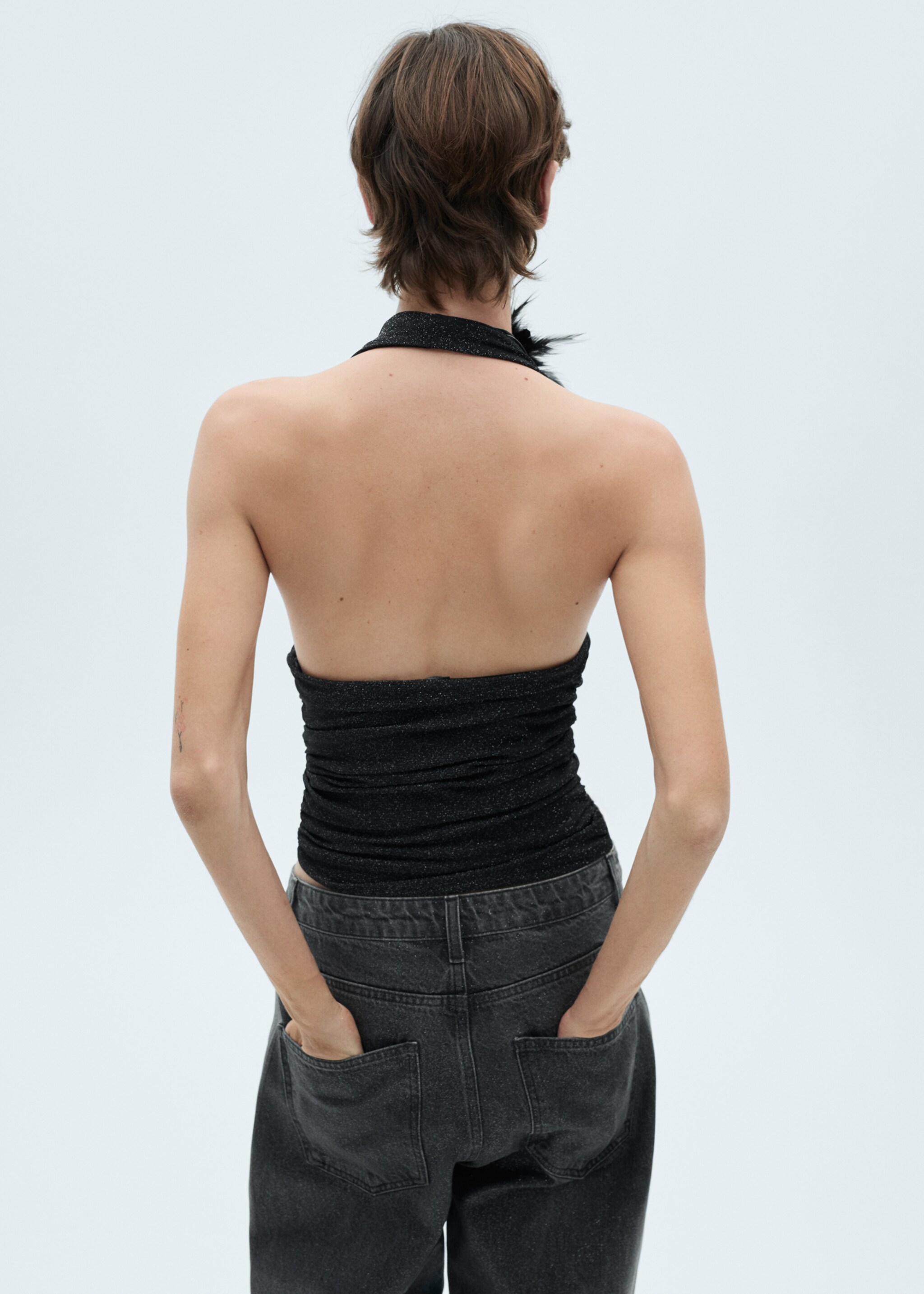 Halter-neck lurex knitted top - Reverse of the article, Black. Ref: 77009408-00.