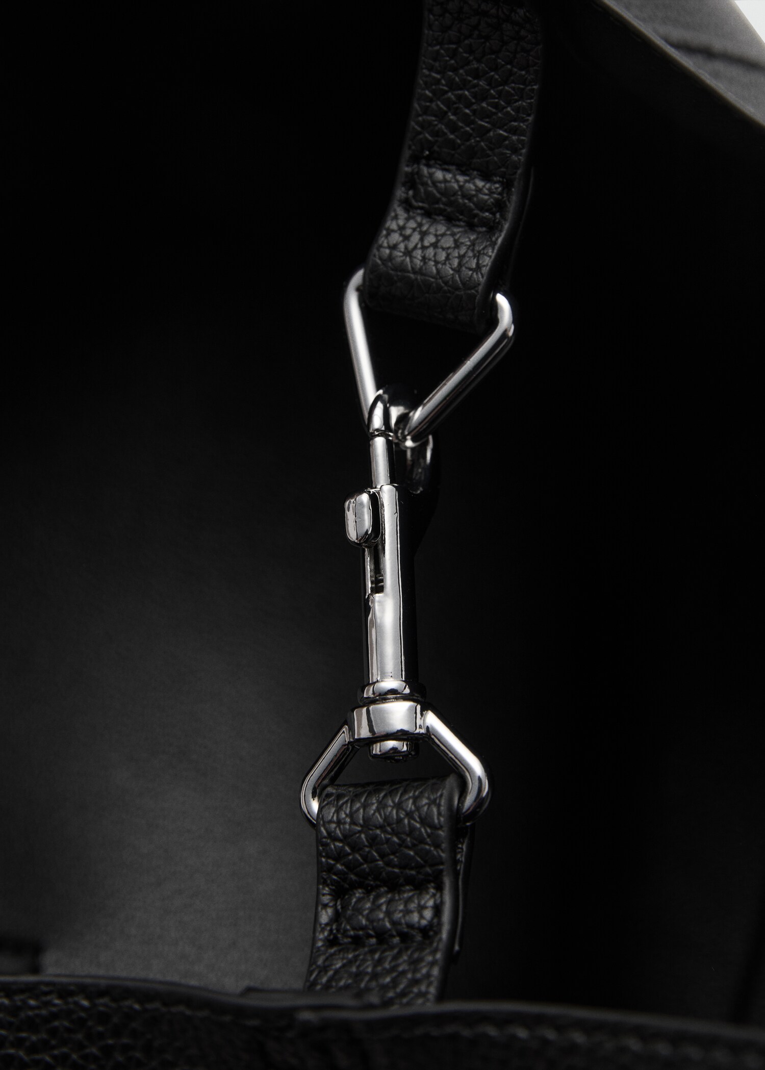 Pebbled effect shopper bag - Details of the article 2