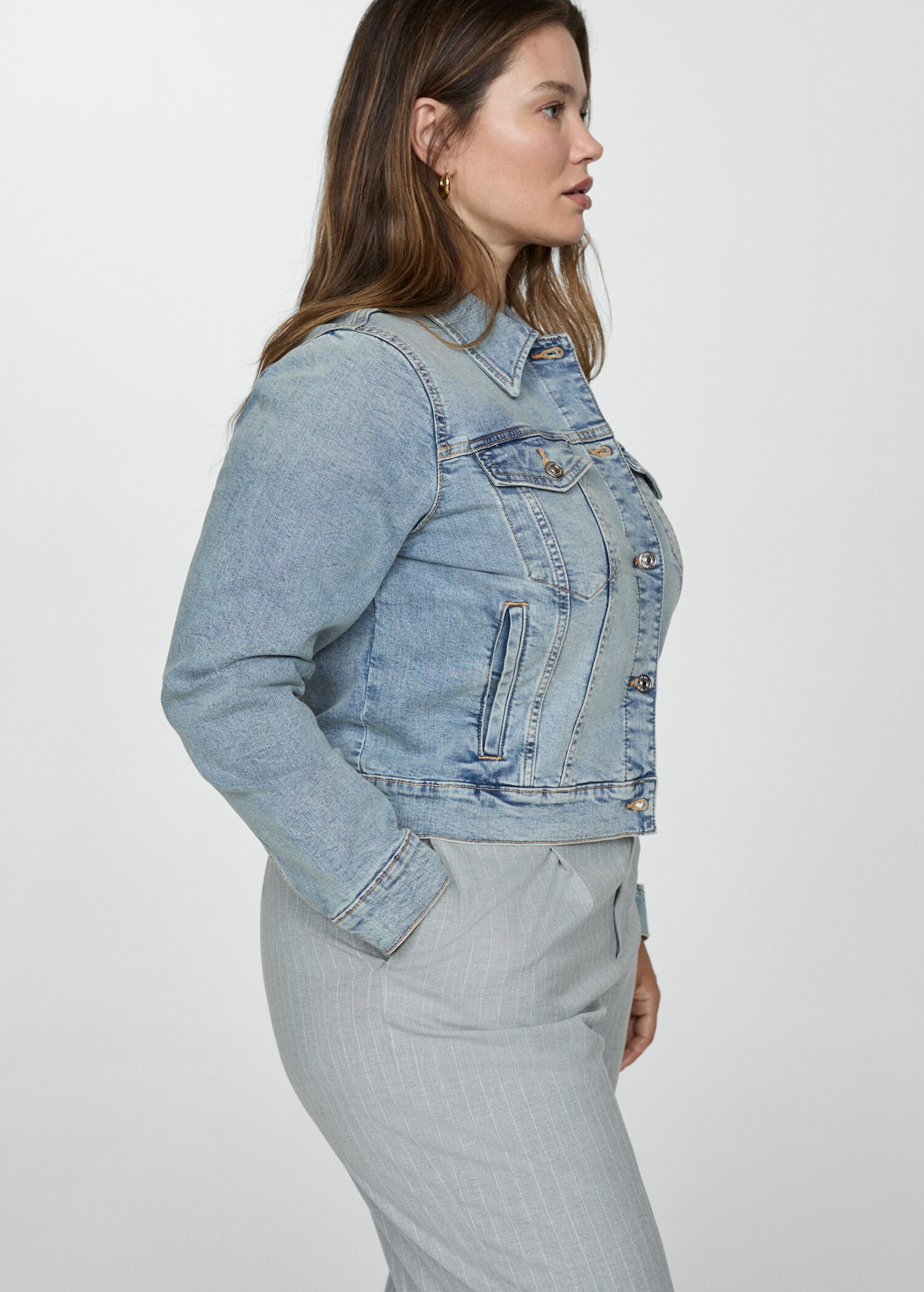 Pocketed denim jacket - Details of the article 5