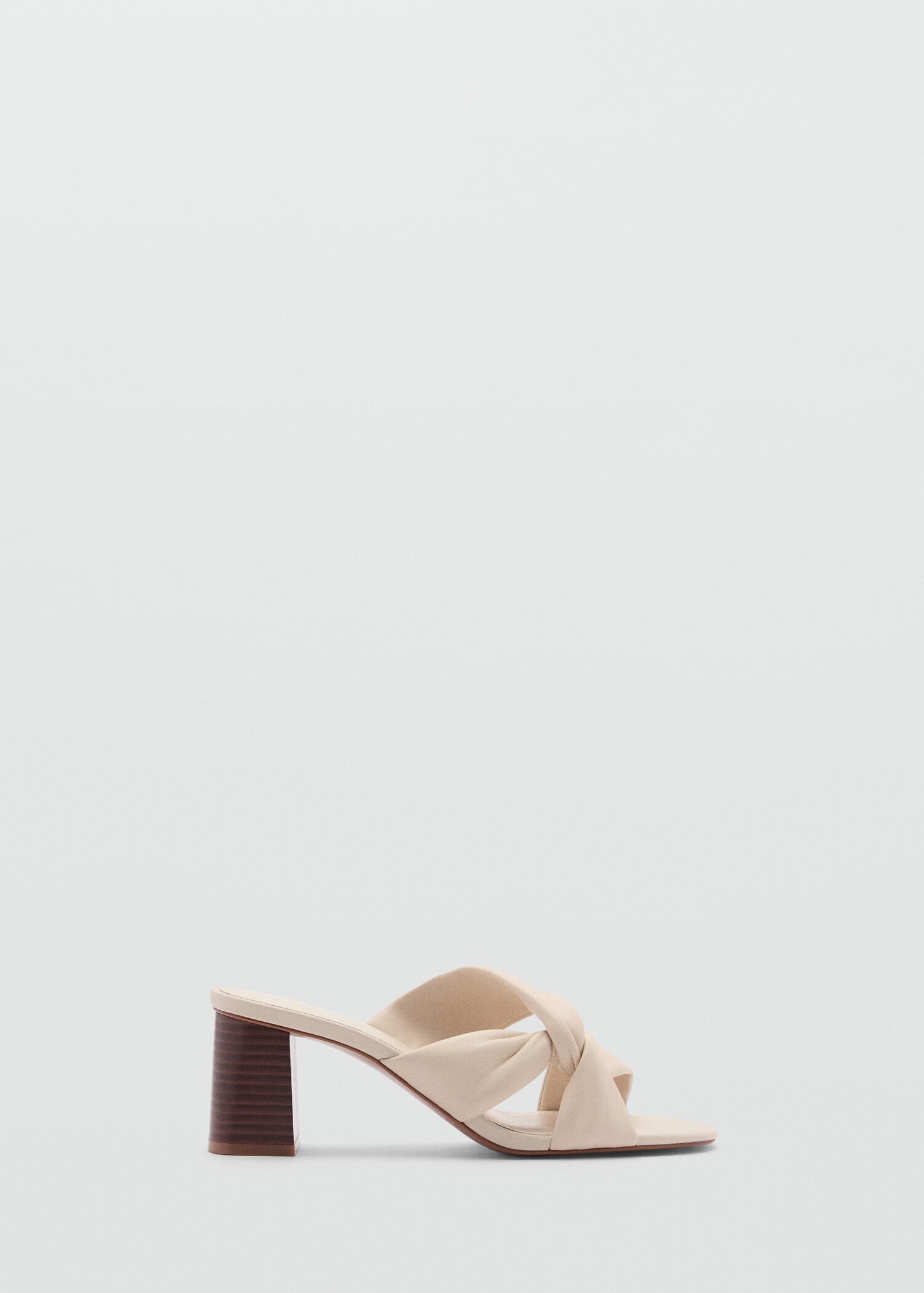 Knot leather sandals - Article without model