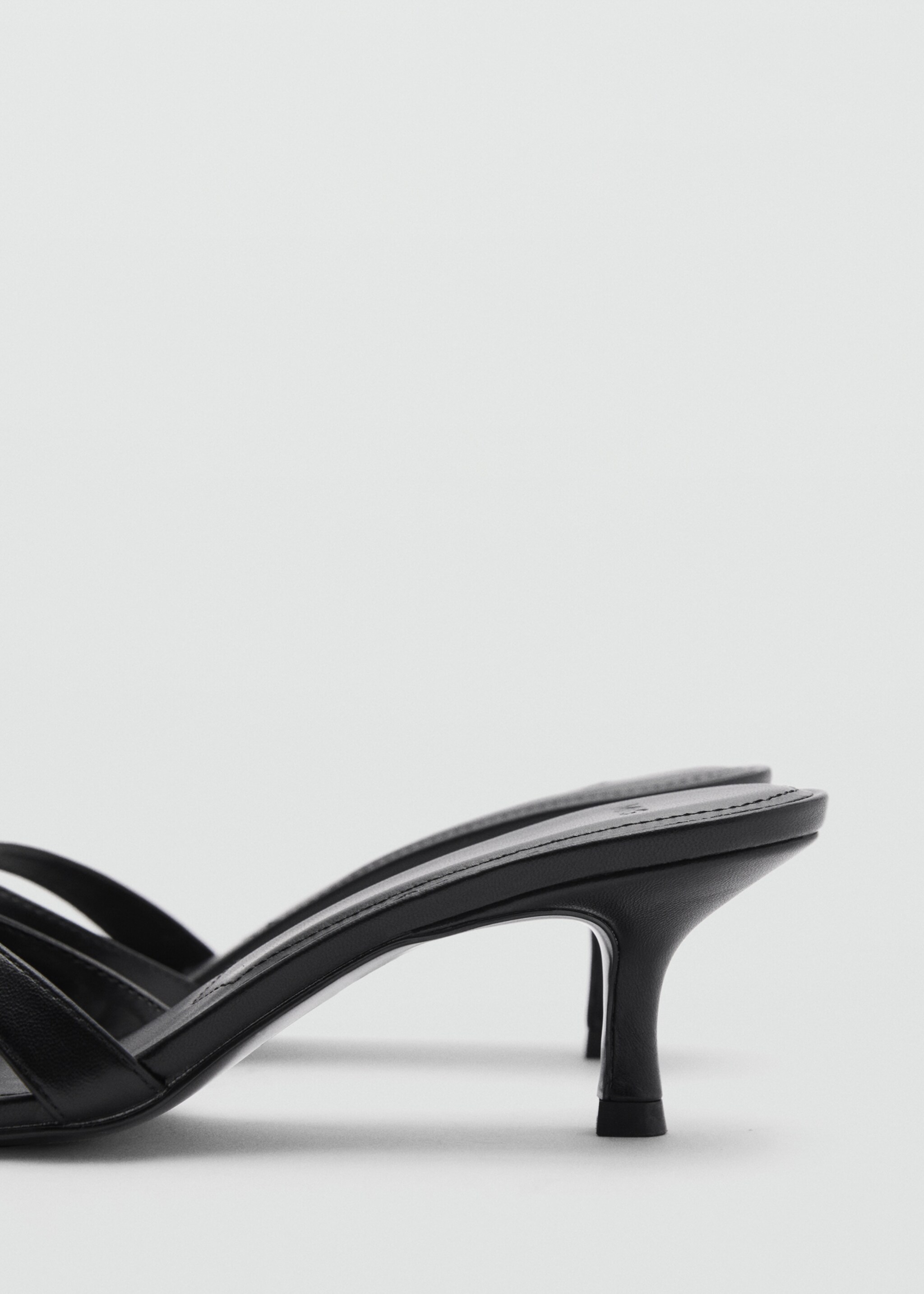 Strappy heeled sandals - Details of the article 1