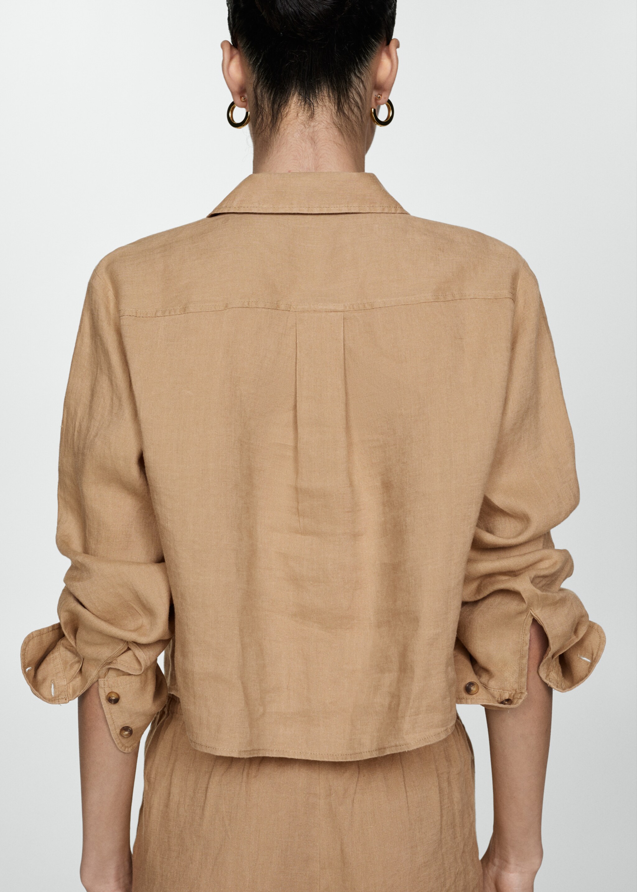 Camisa crop lino - Reverso del artículo