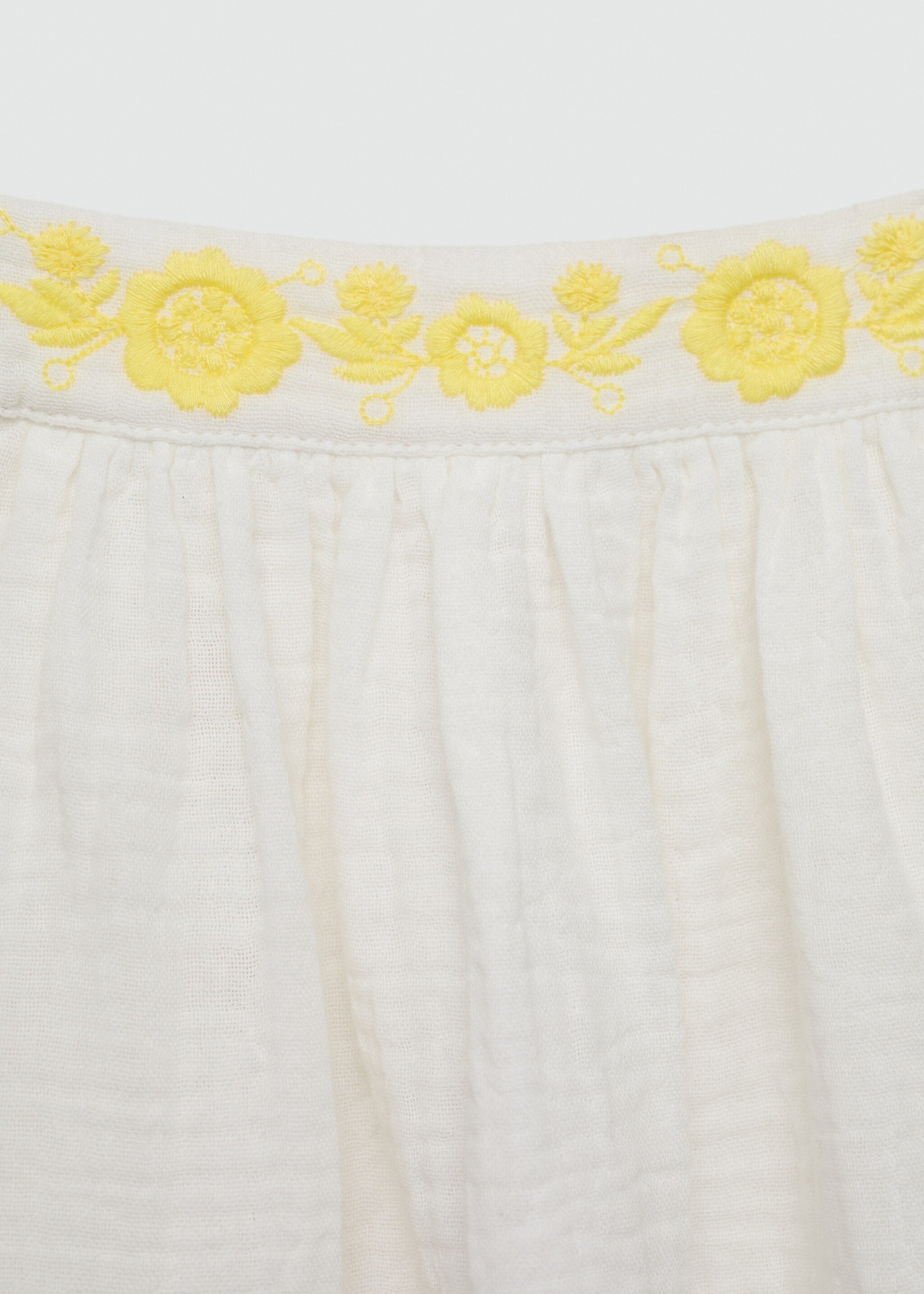 Broderade detalj klänning - Detaljer om artikeln 0
