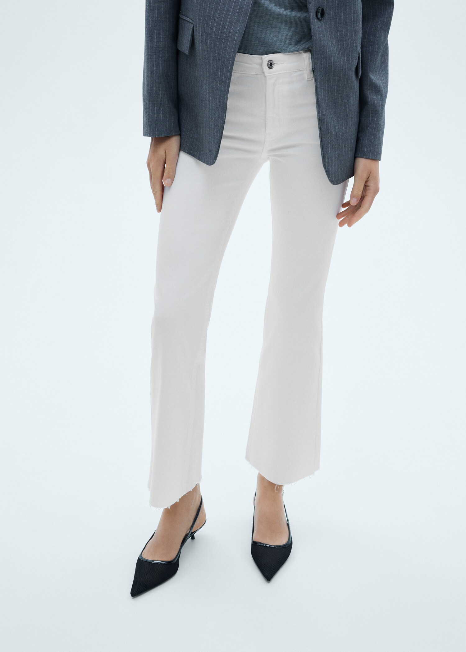Sienna flared cropped jeans - Details of the article 1