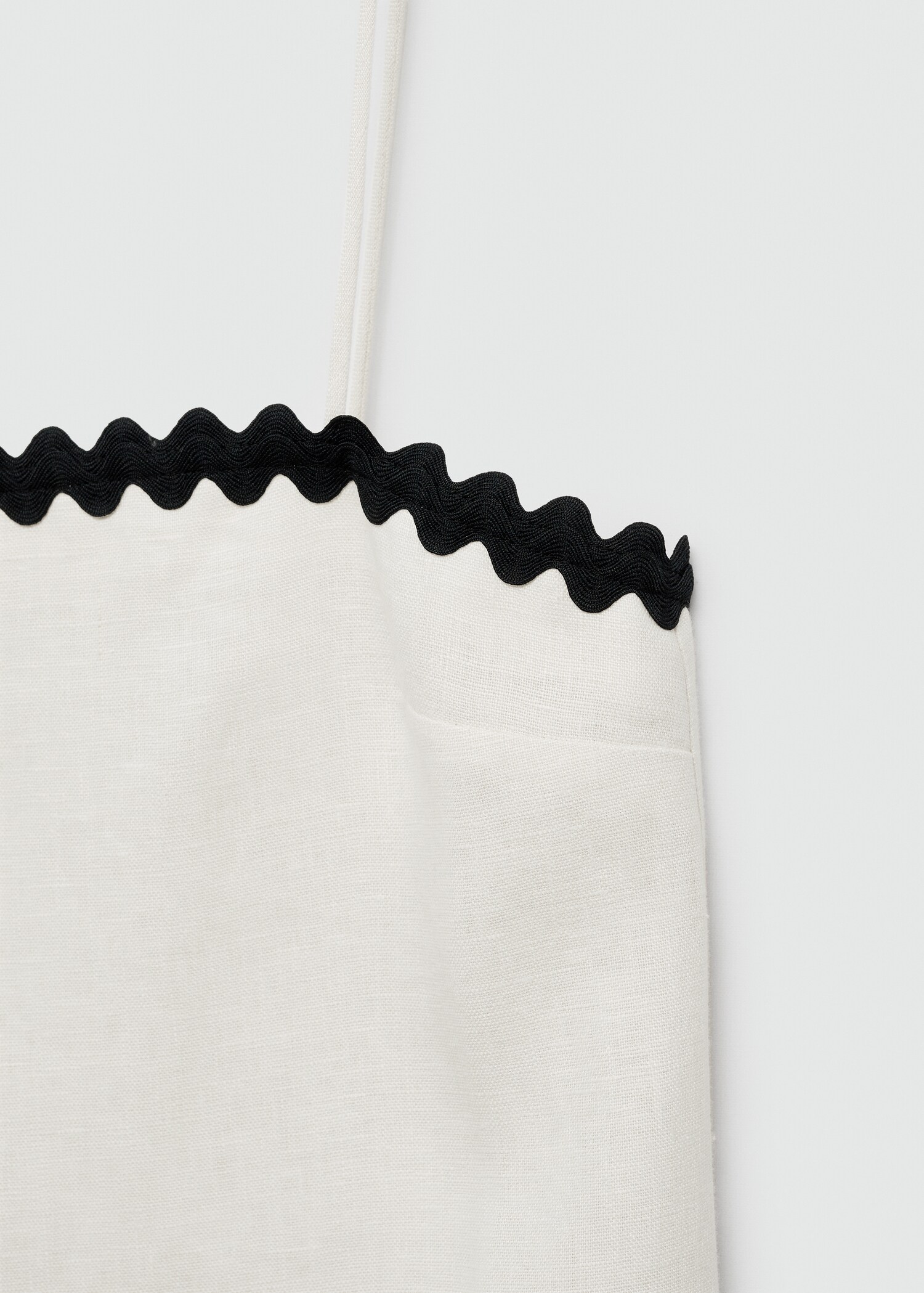Robe lin détails contrastés - Détail de l'article 8