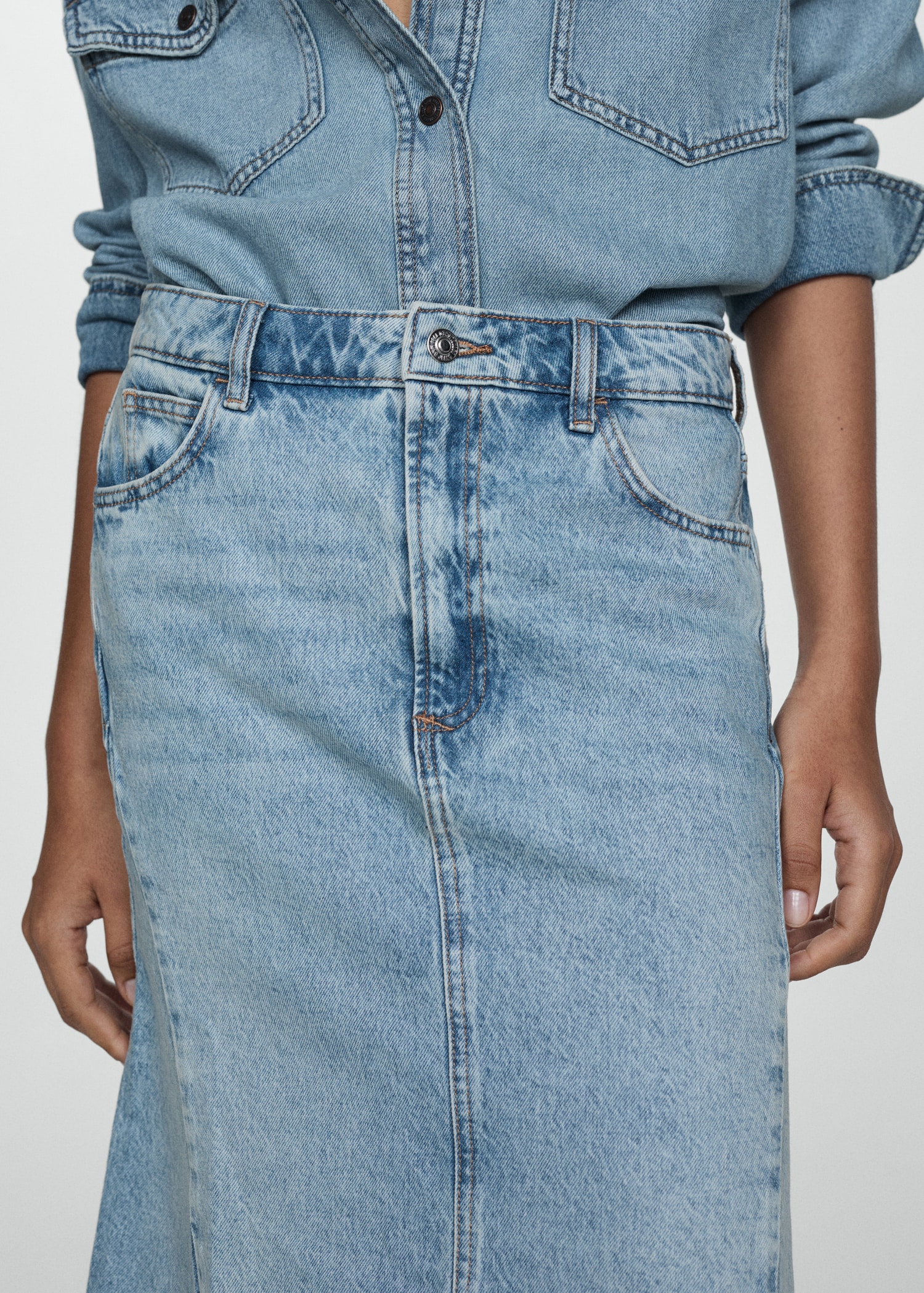 Slit denim skirt - Details of the article 1