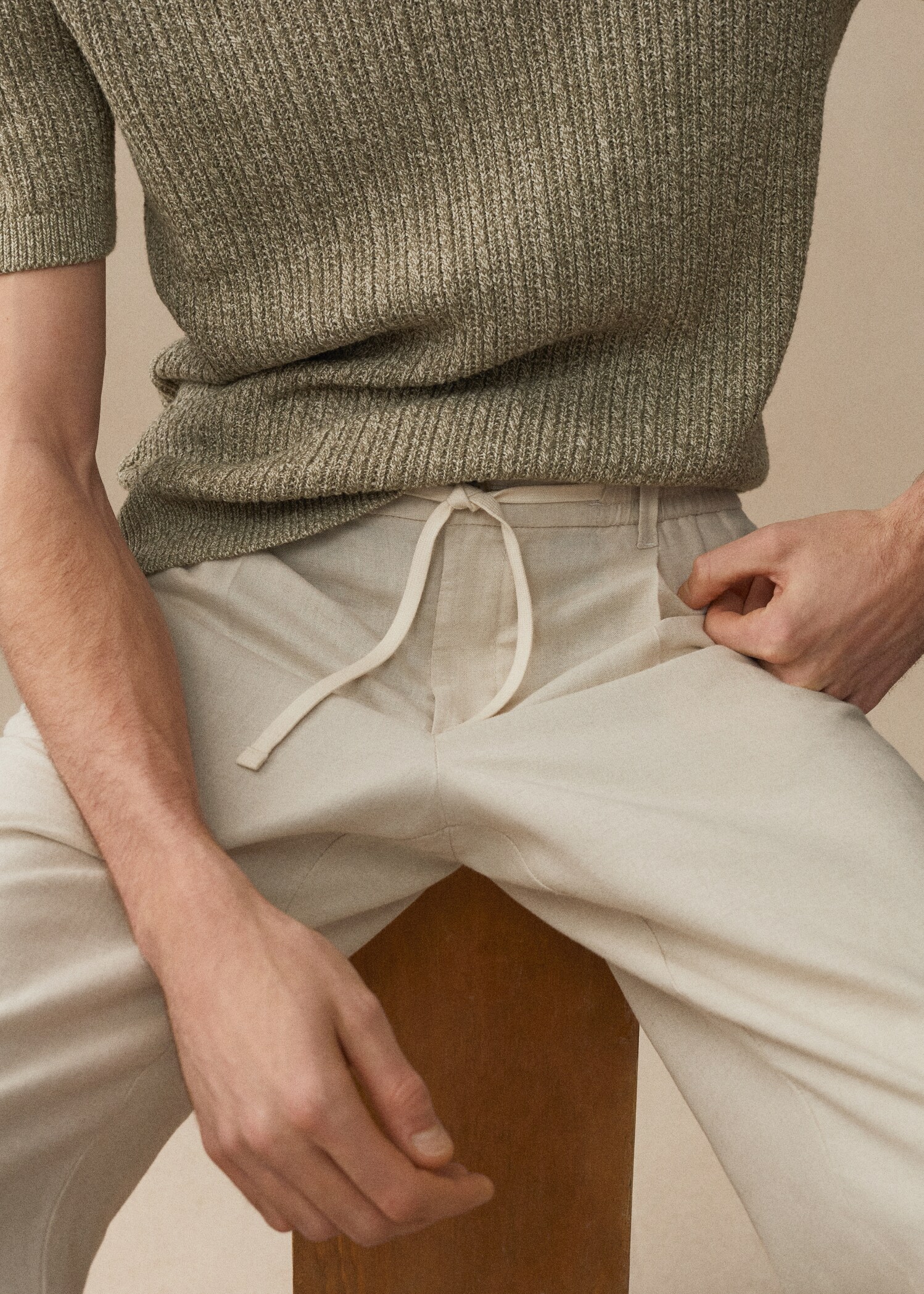 Slim Fit-Leinenhose mit Kordel - Detail des Artikels 5