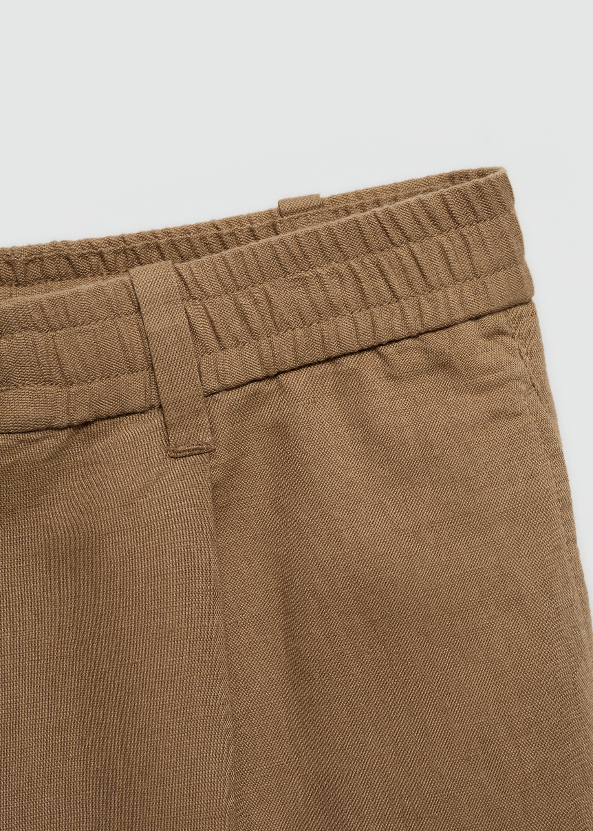Slim-fit trousers with drawstring - Details of the article 0, Tobacco Brown. Ref: 77010569-00.