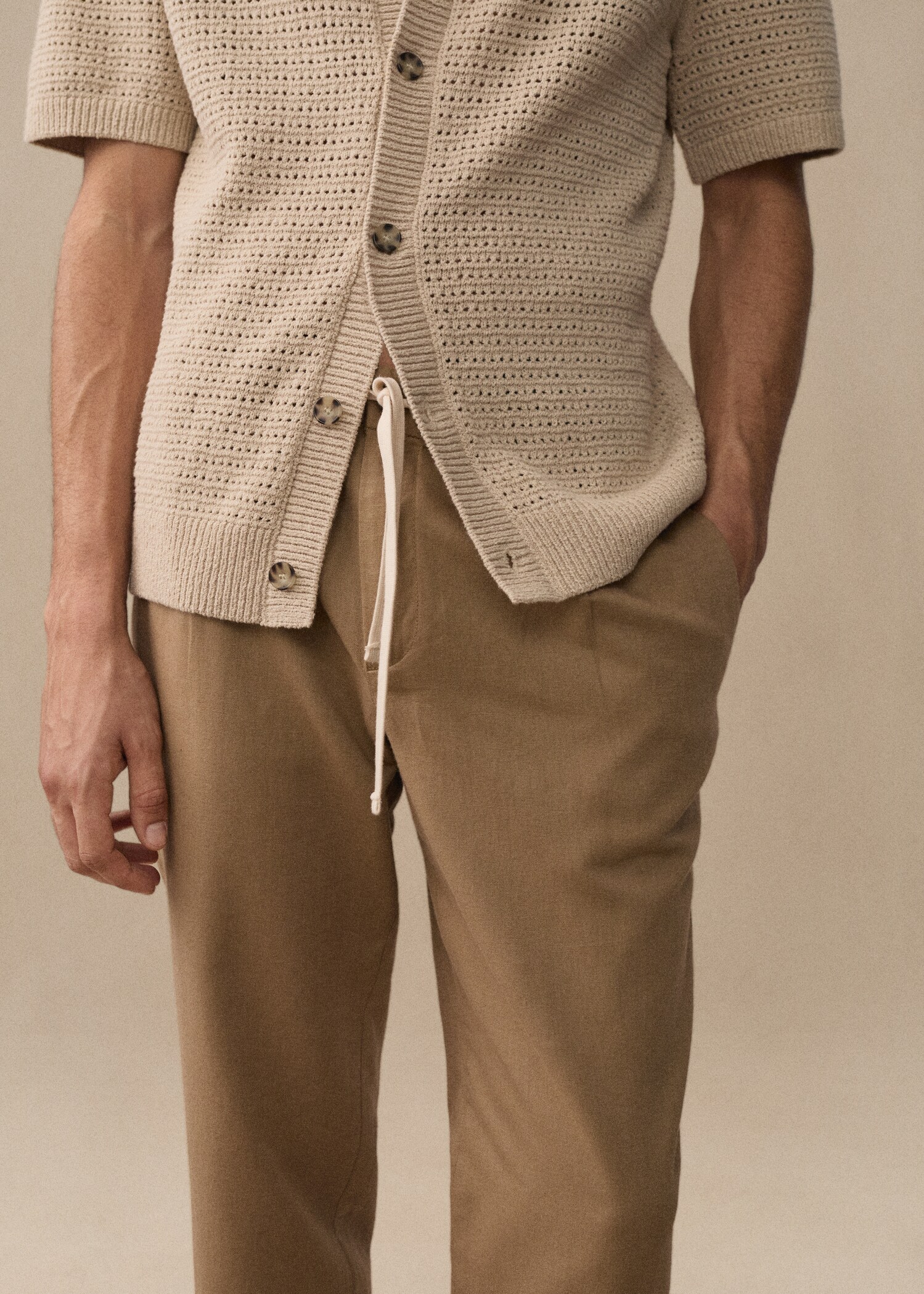 Slim Fit-Leinenhose mit Kordel - Detail des Artikels 9