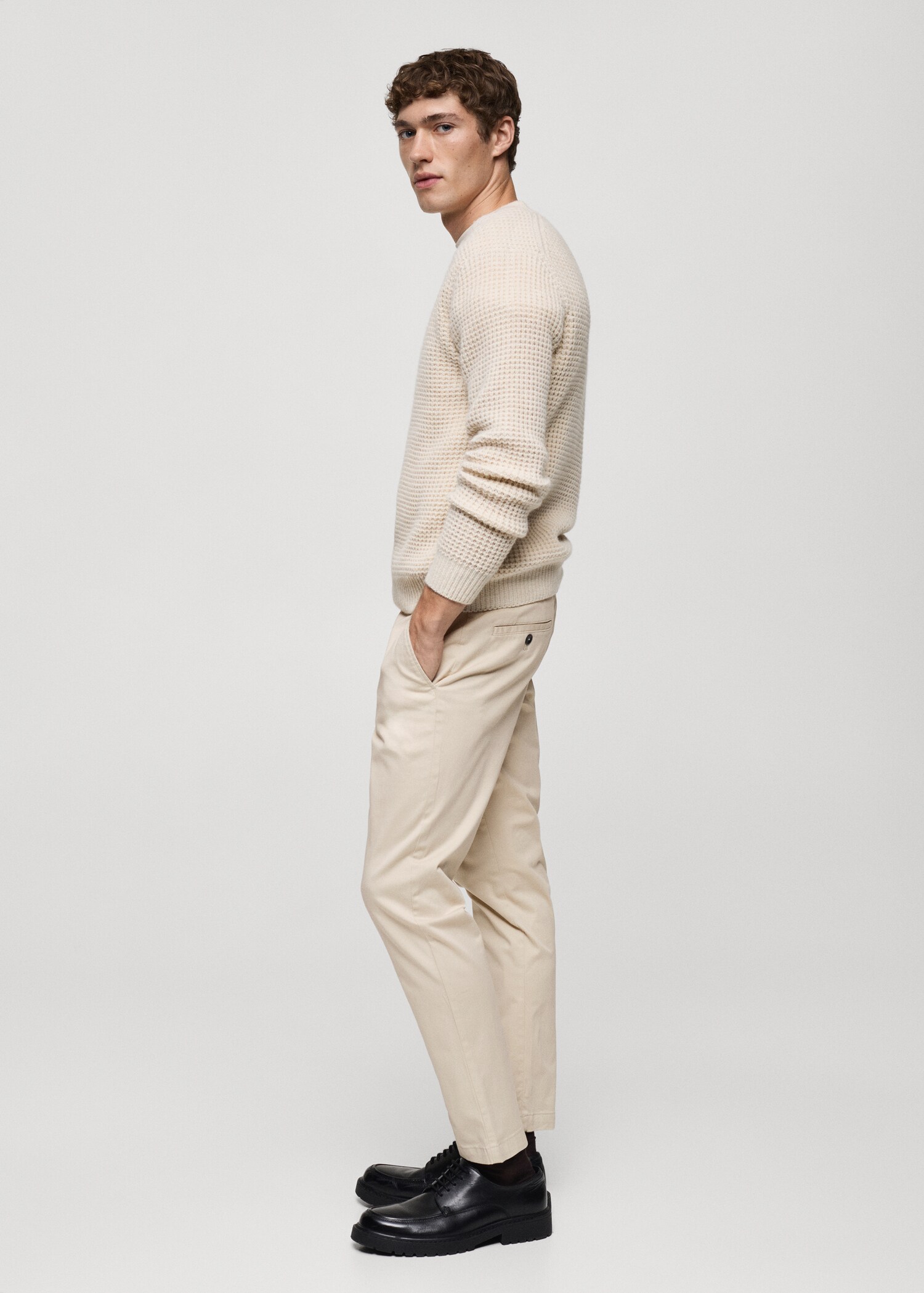 Cotton tapered crop trousers - Details of the article 2
