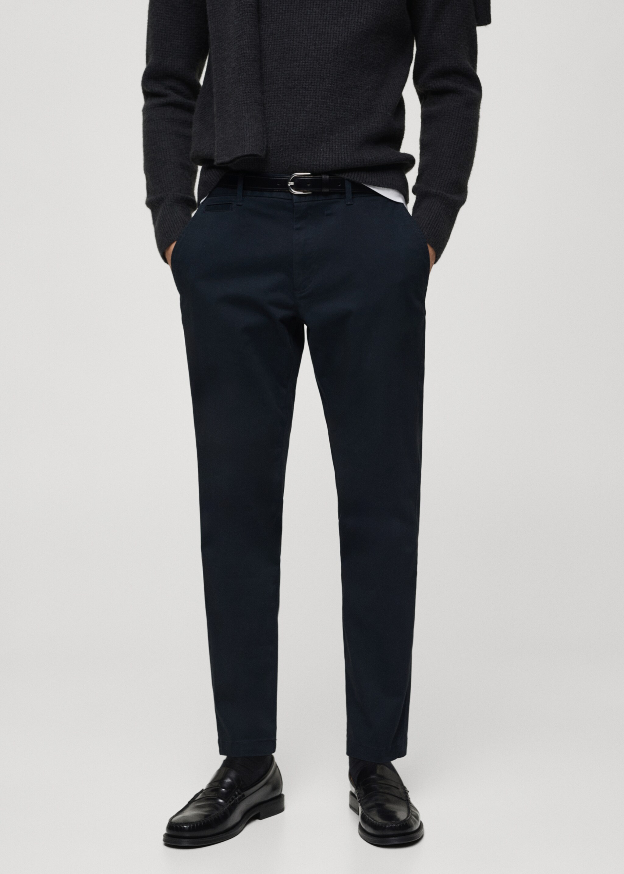 Pantalón algodón tapered crop - Plano medio