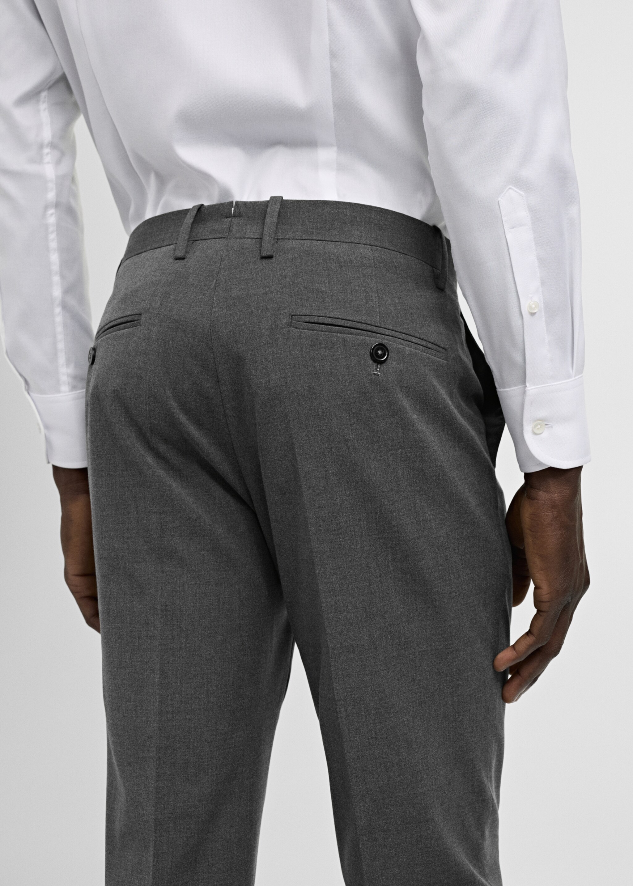 Παντελόνι κοστουμιού slim fit ύφασμα comfort stretch - Λεπτομέρεια του προϊόντος 2, Γκρι. Ref: 77010572-00.