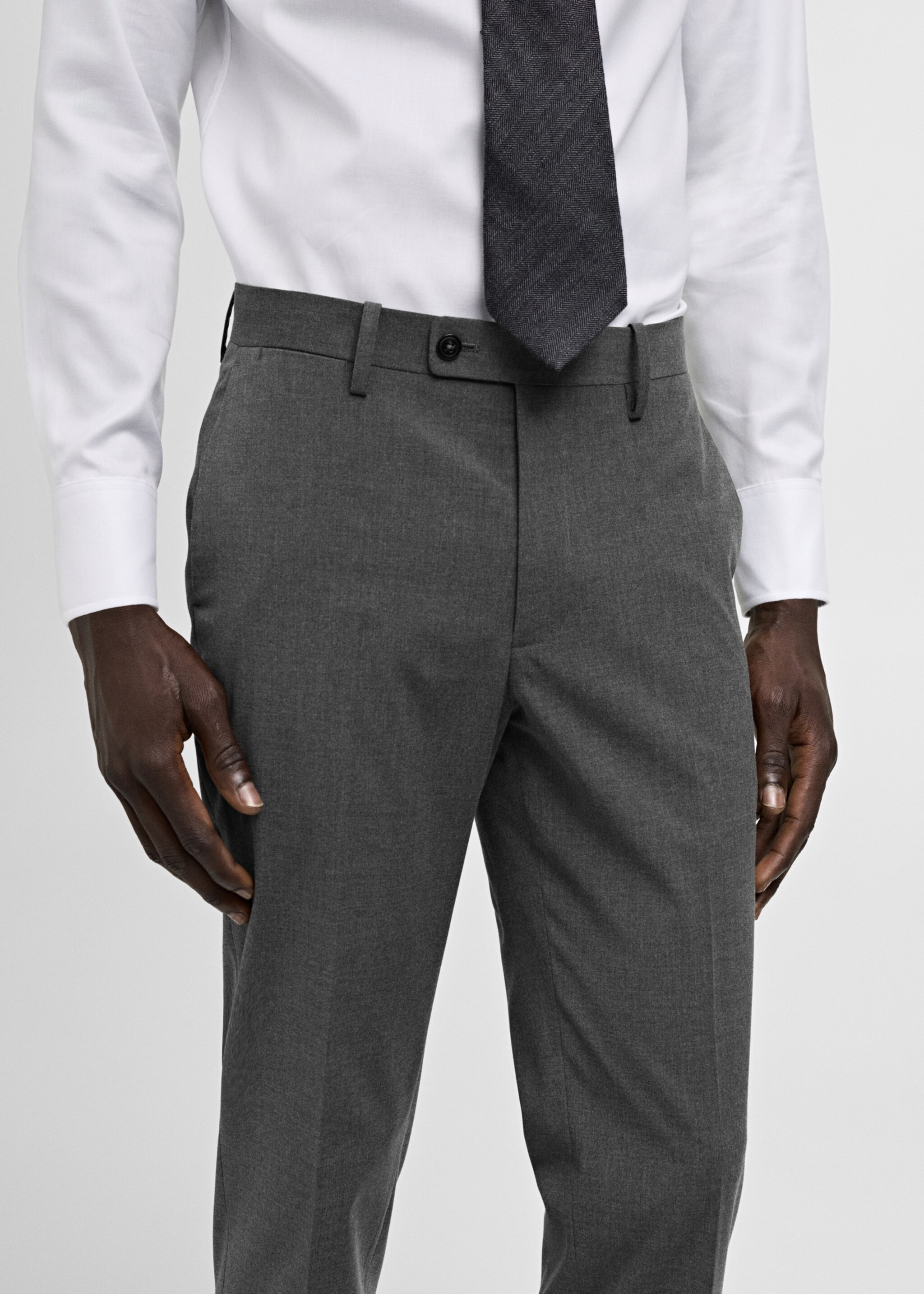 Παντελόνι κοστουμιού slim fit ύφασμα comfort stretch - Λεπτομέρεια του προϊόντος 6, Γκρι. Ref: 77010572-00.