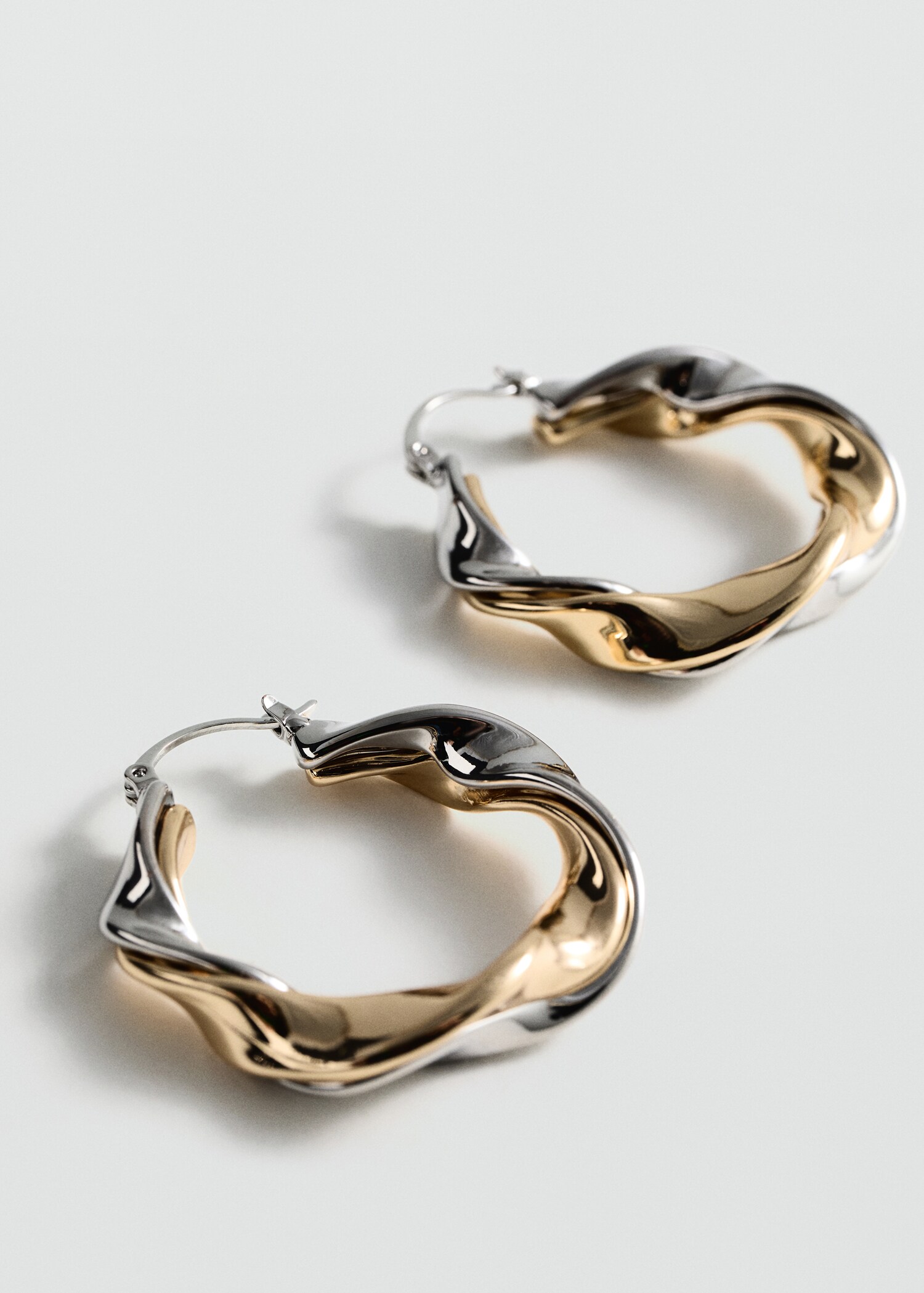 Pendientes aros irregulares - Plano medio