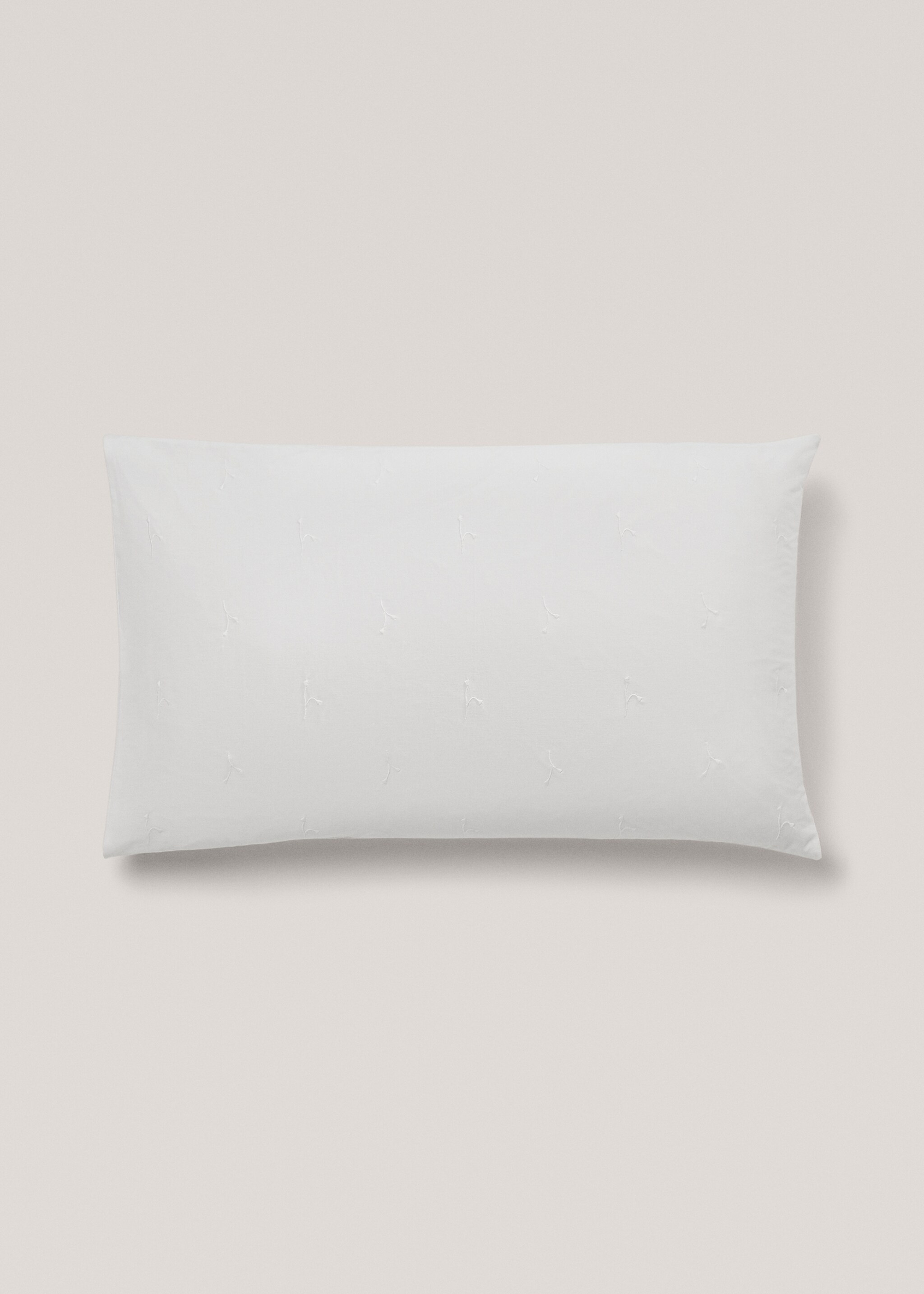 Floral embroidered cotton pillowcase 50x75cm - Article without model, White. Ref: 77010621-00.