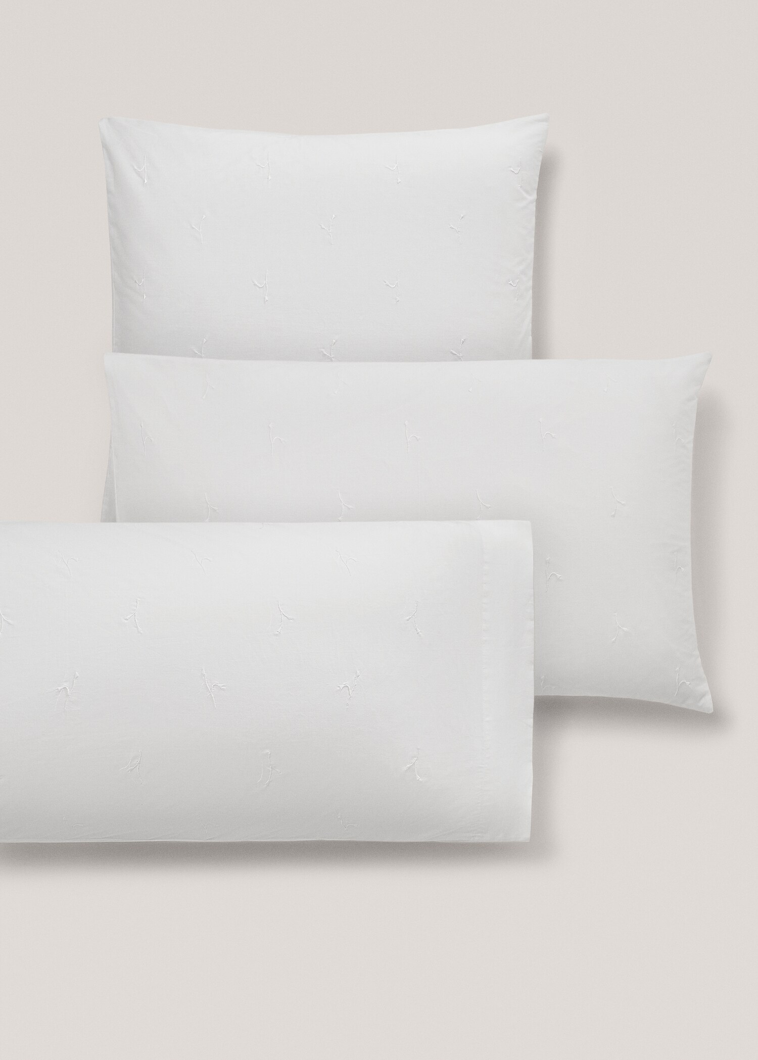 Floral embroidered cotton pillowcase 50x75cm - Details of the article 5