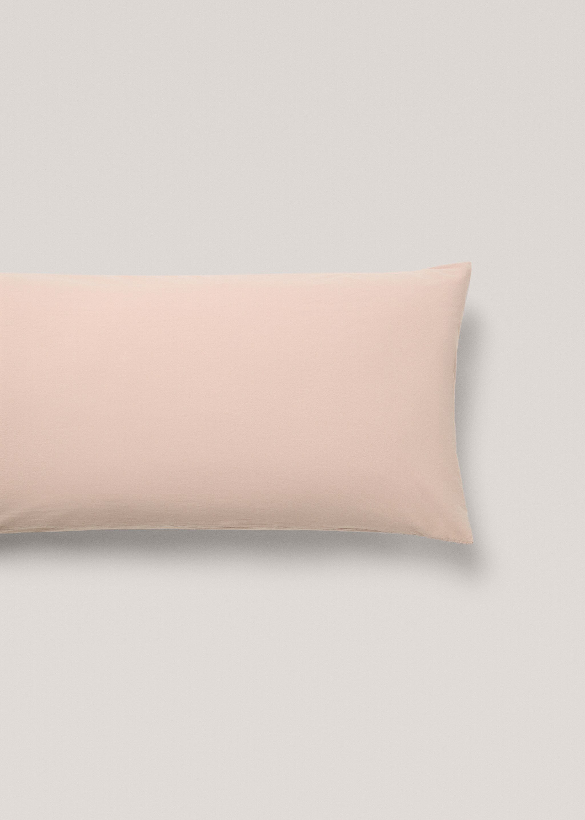 Washed cotton pillow cover 45x110cm - Article without model, Light Pink. Ref: 77010625-00.