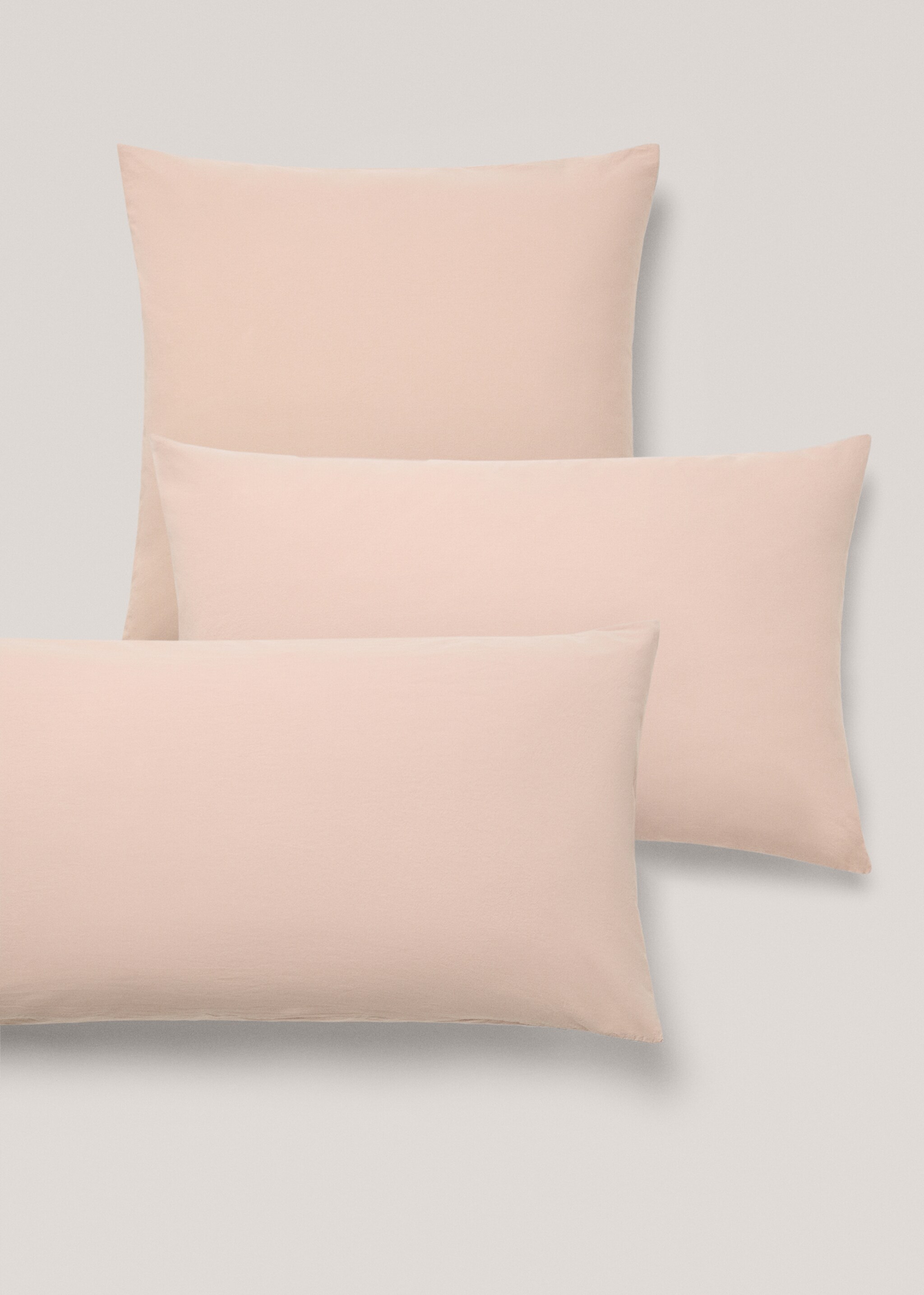 Washed cotton pillow cover 45x110cm - Details of the article 4, Light Pink. Ref: 77010625-00.