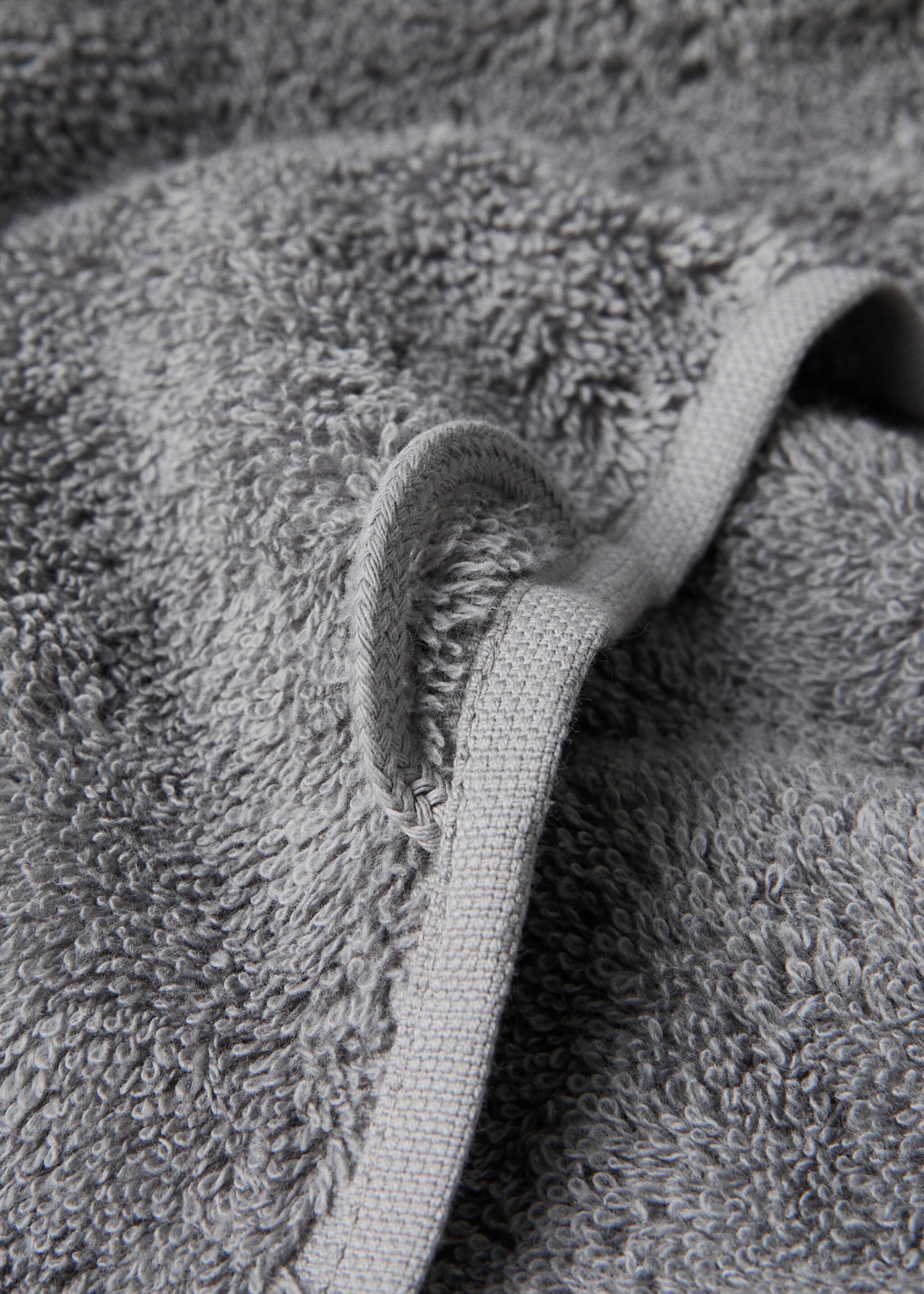 Cotton bath towel 90x150cm - Details of the article 1, Ink Blue. Ref: 77010639-00.