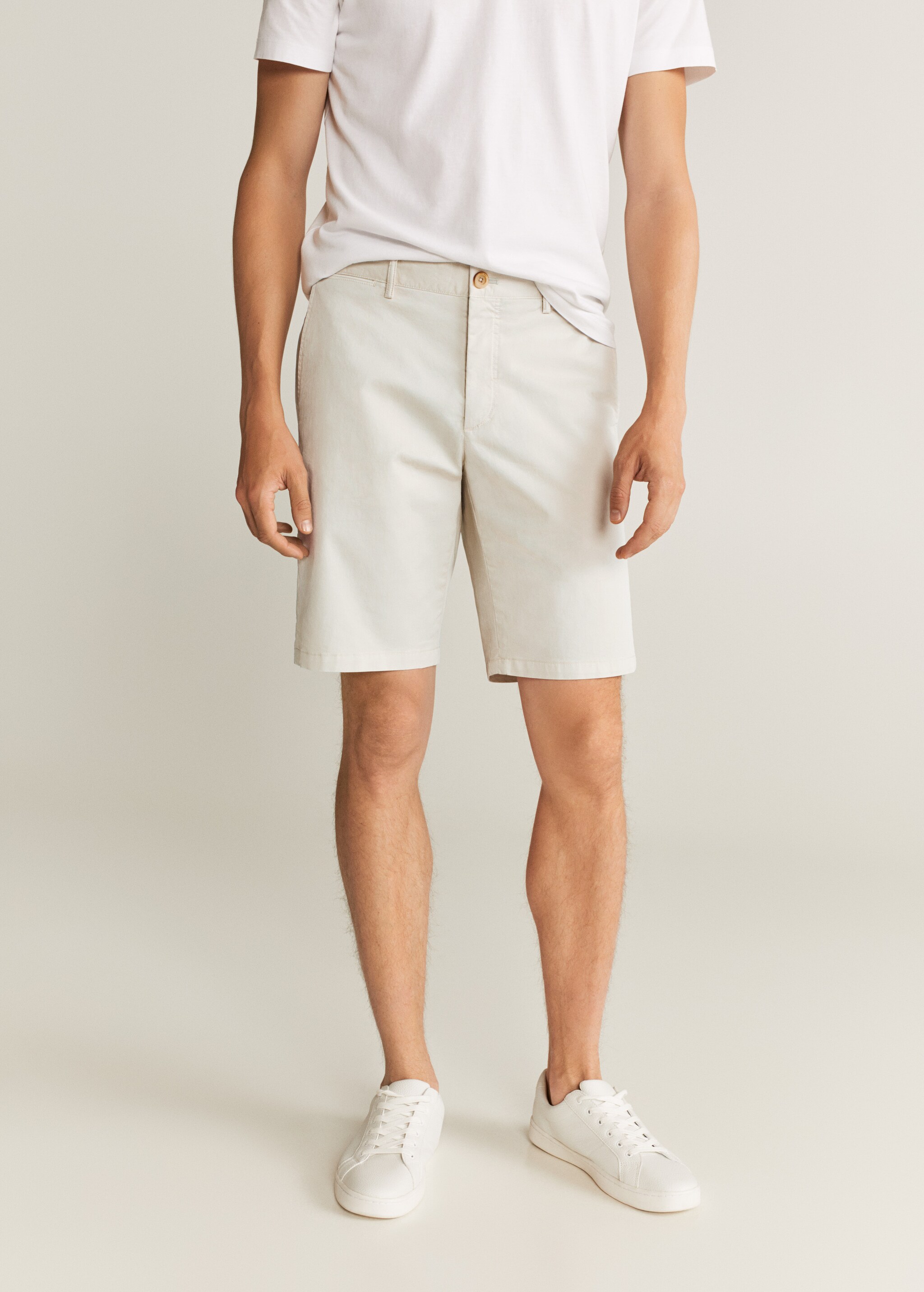 Bavlněné bermudy chino slim fit - Náhled ve středové rovině