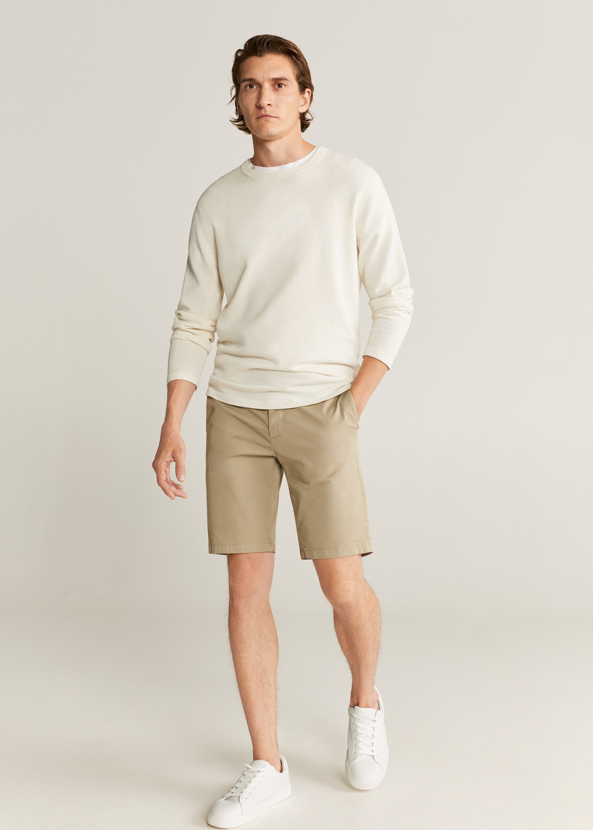 Bavlněné bermudy chino slim fit - Náhled ve středové rovině