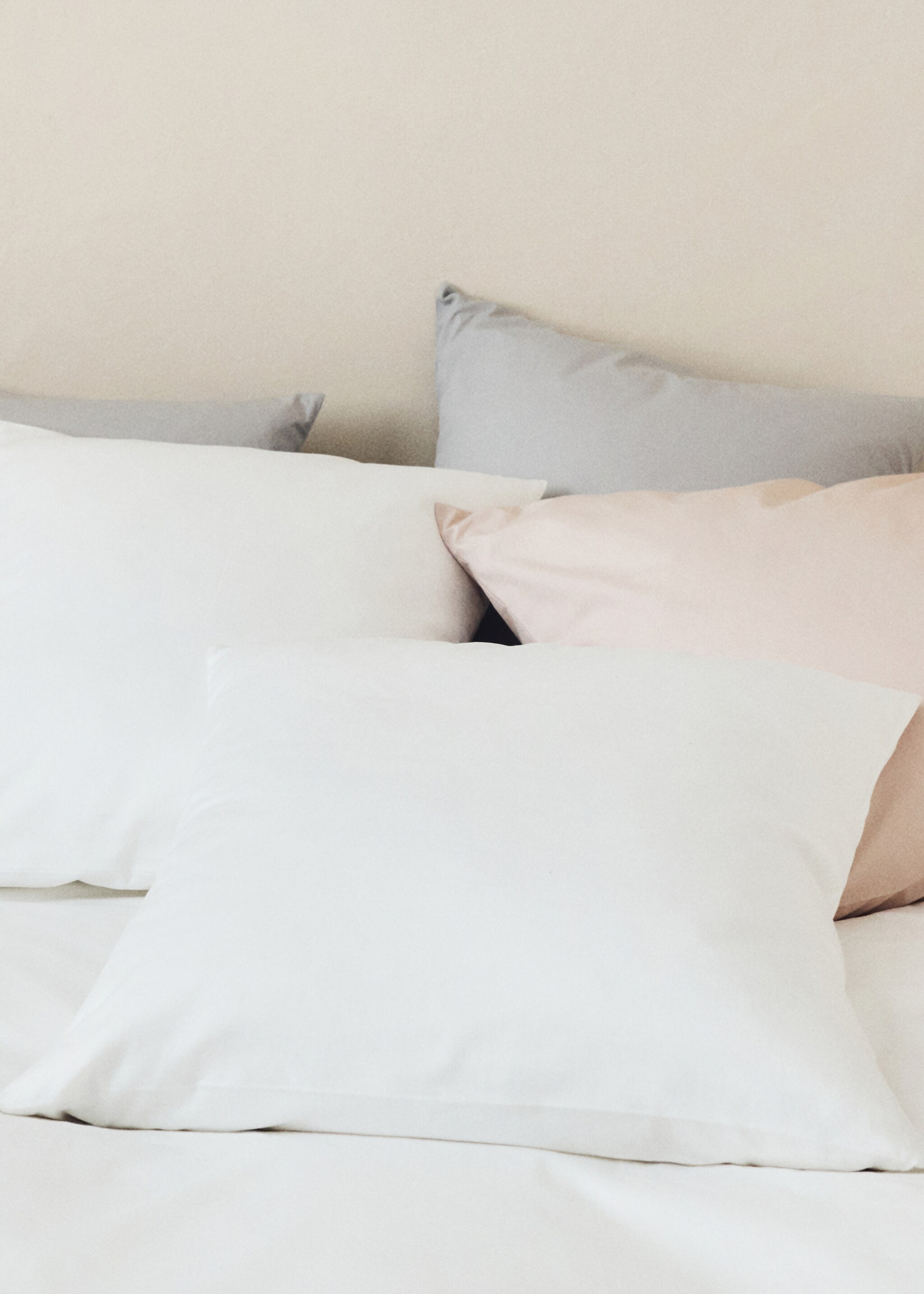 Cotton percale pillow case 60x60cm - Details of the article 6, White. Ref: 77011014-00.