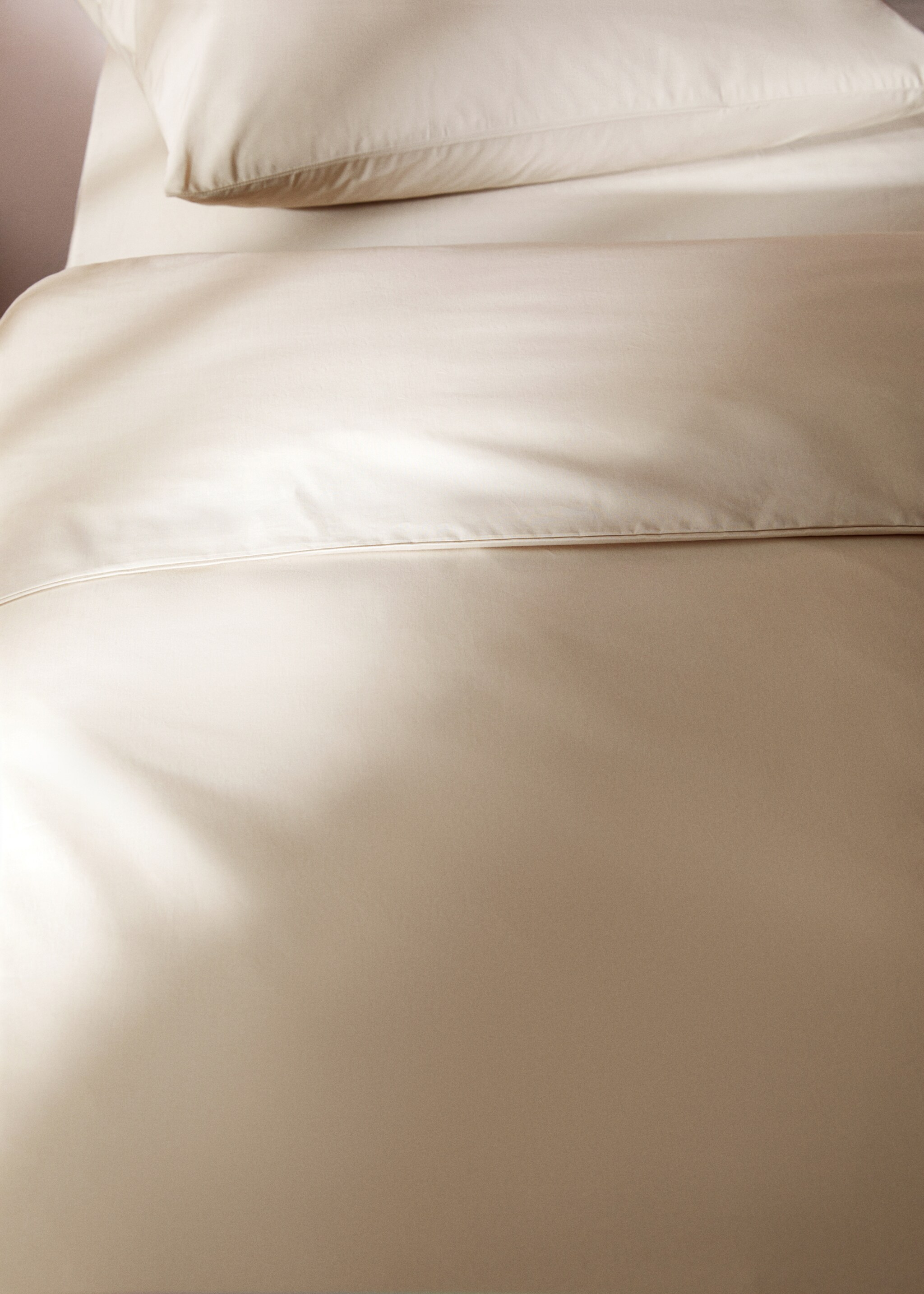 Cotton duvet cover for 150/160cm bed - Details of the article 9, Beige. Ref: 77011020-00.